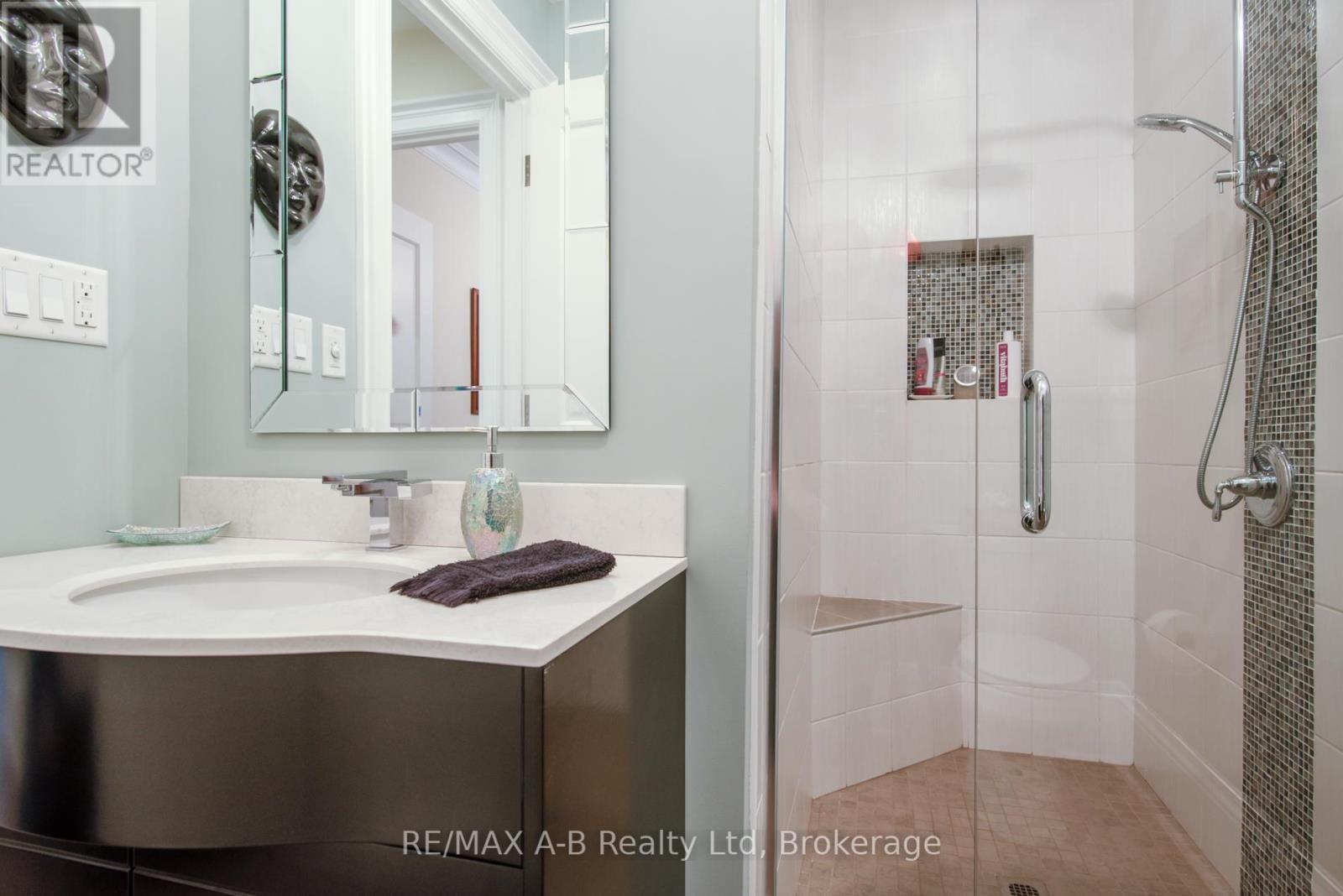 1c - 189 Elizabeth Street Property Photo 29
