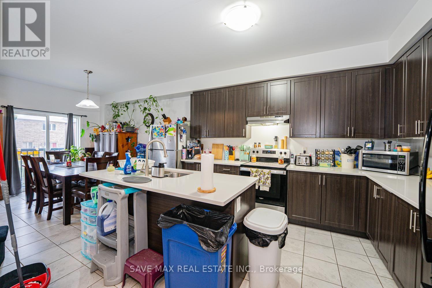 335 Ridley Crescent Property Photo 15
