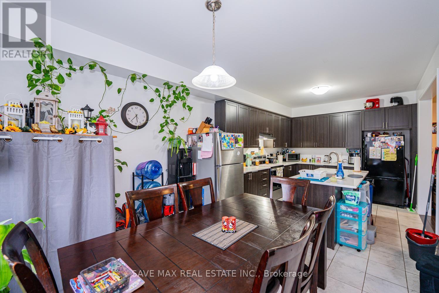 335 Ridley Crescent Property Photo 16