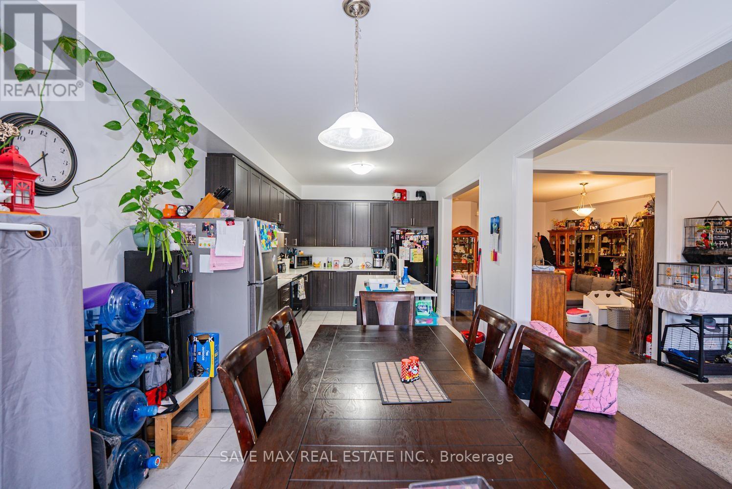 335 Ridley Crescent Property Photo 17