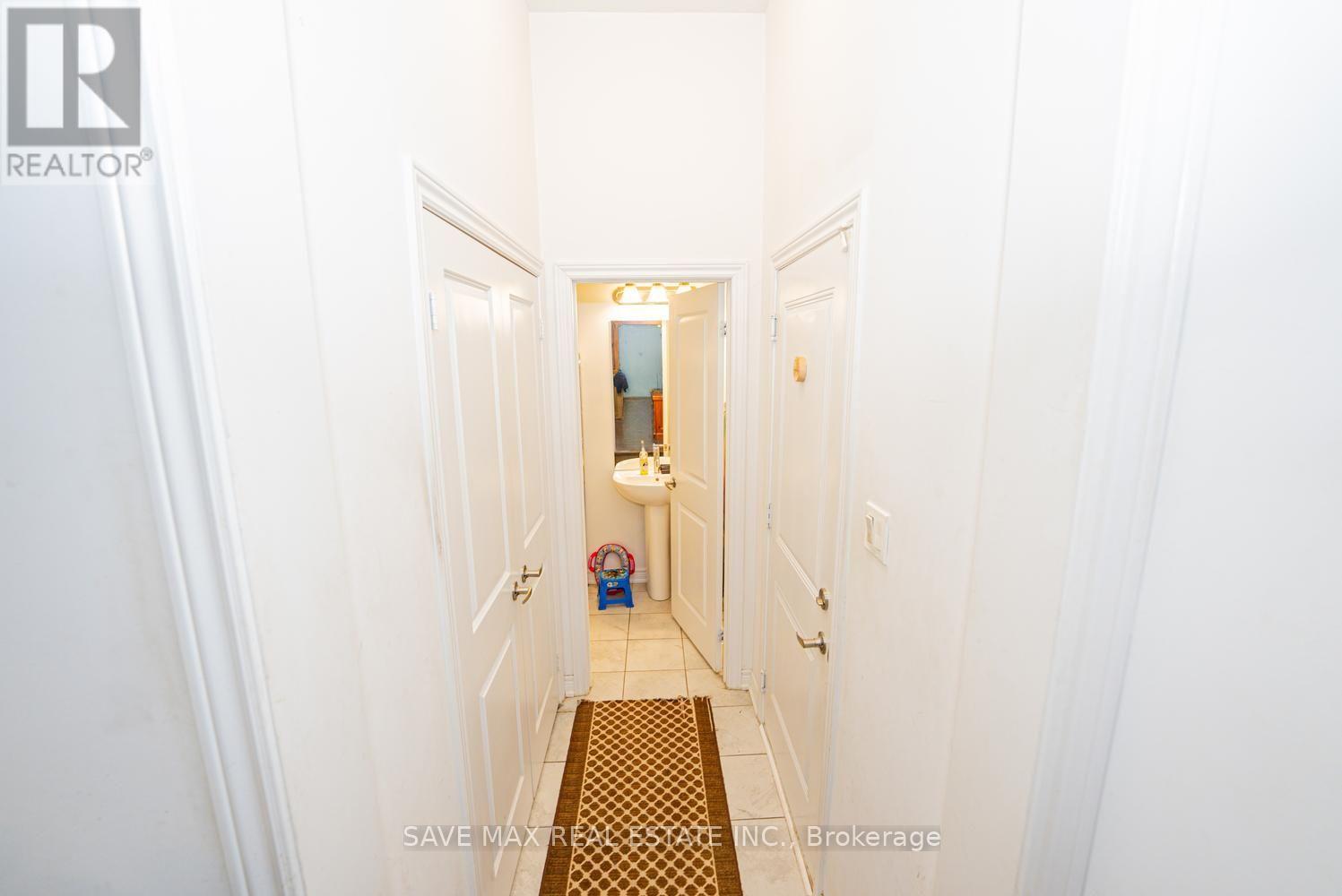 335 Ridley Crescent Property Photo 22