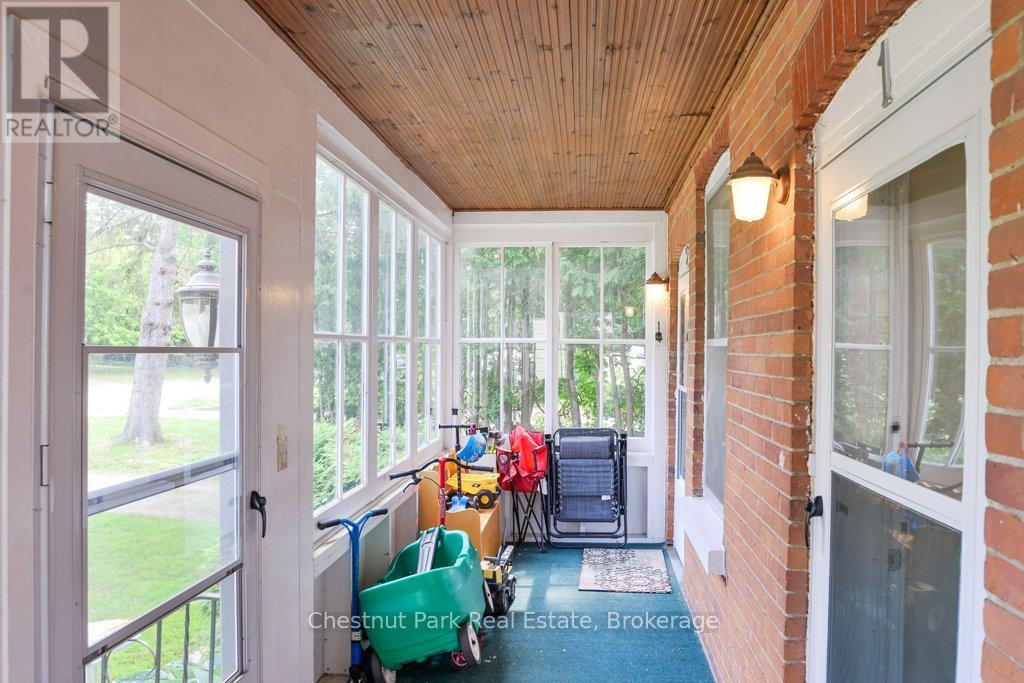 128 James Street Property Photo 18
