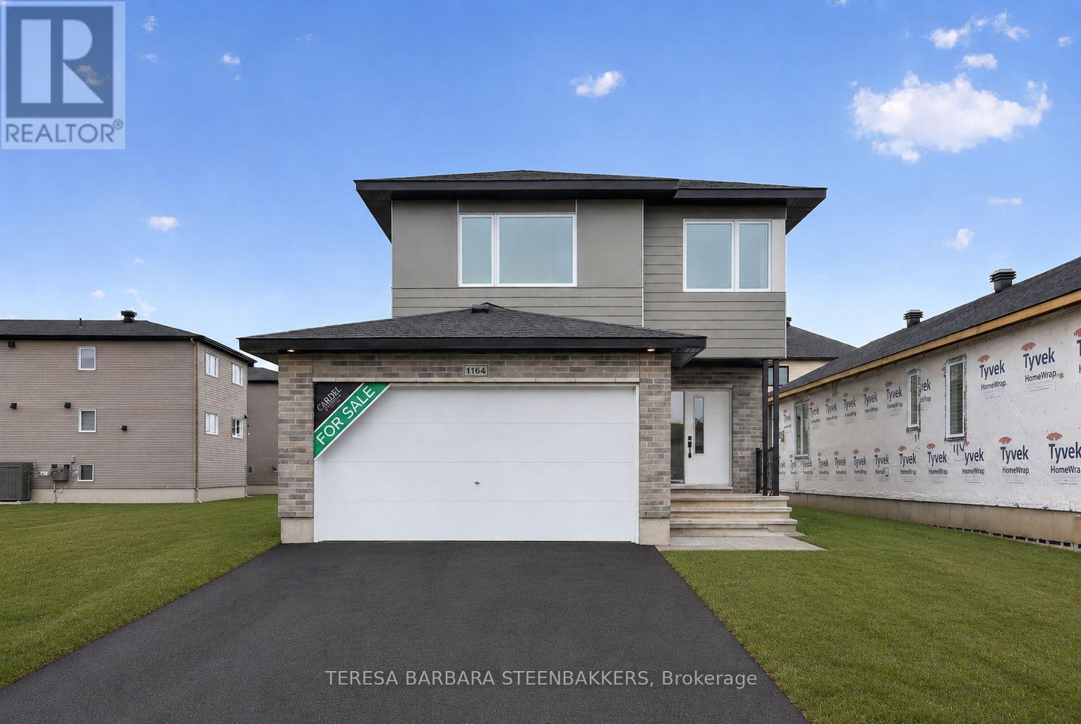 1164 BRONZE AVENUE Property Photo 1
