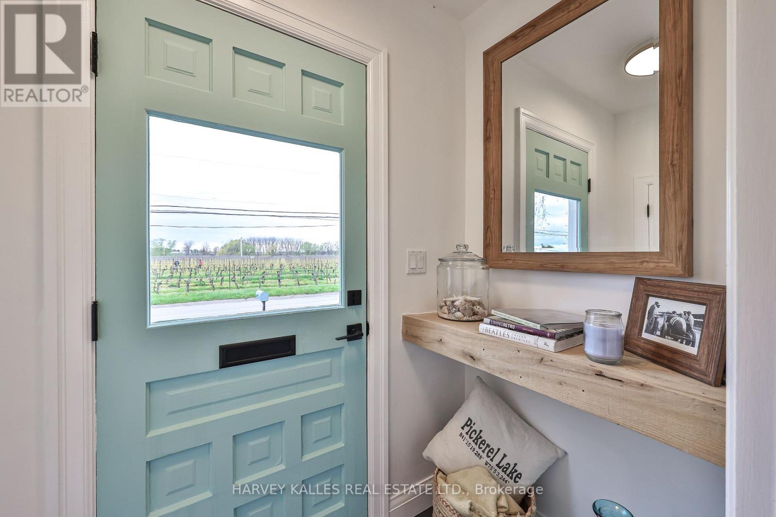 179 Niagara Street Property Photo 11