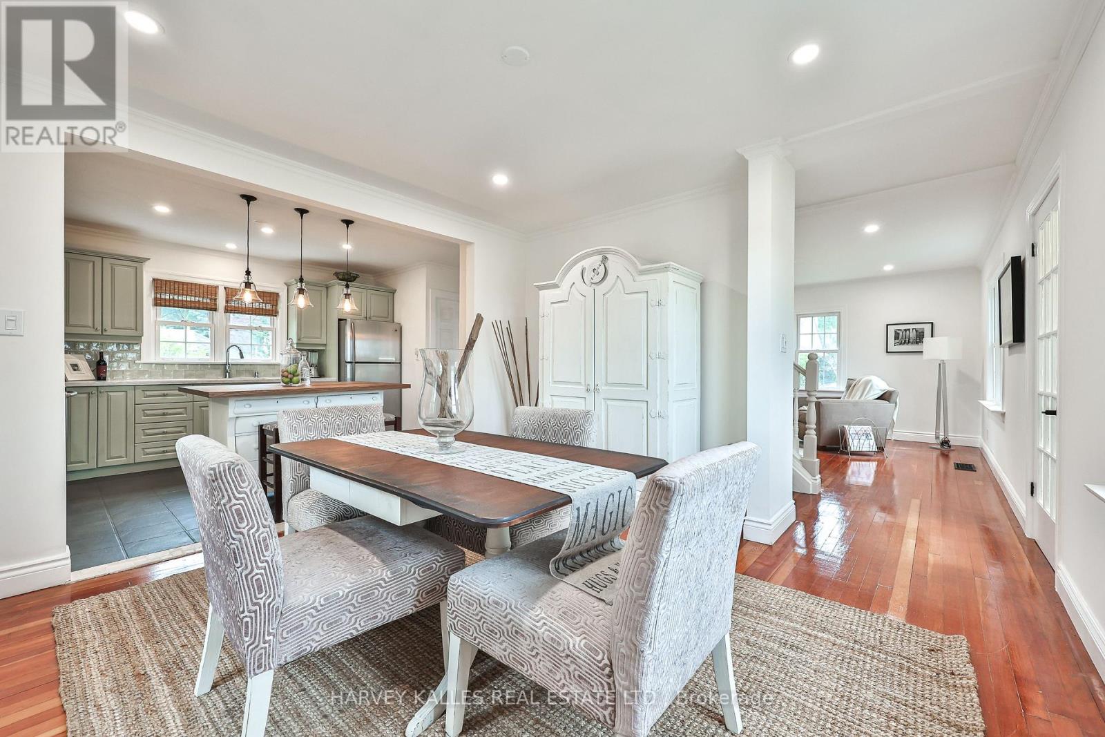 179 Niagara Street Property Photo 13