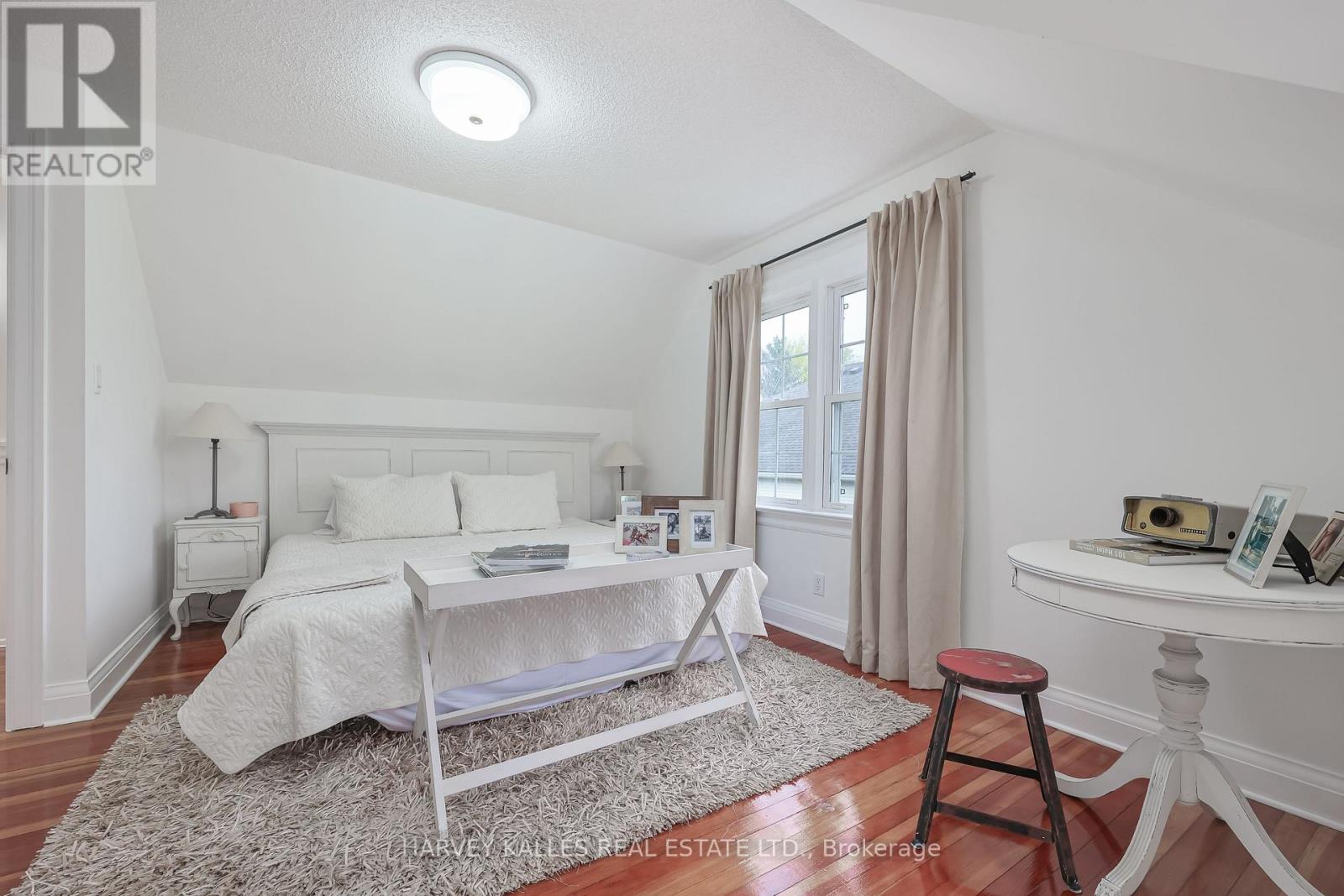 179 Niagara Street Property Photo 21