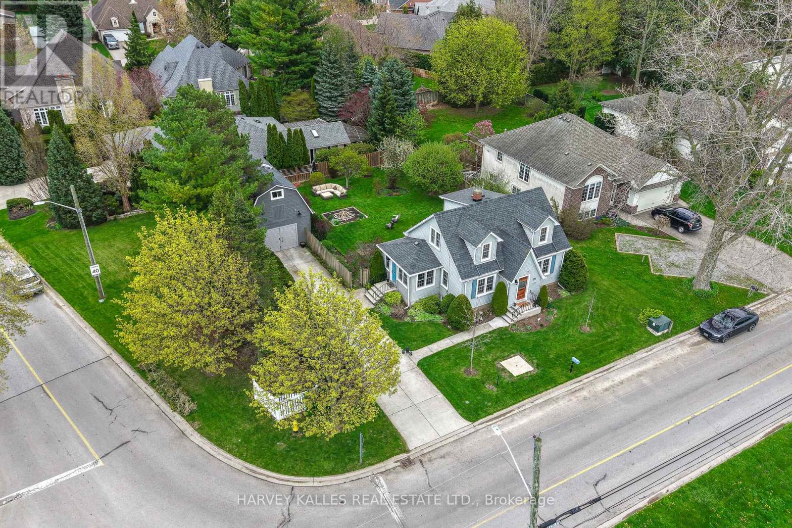 179 Niagara Street Property Photo 34