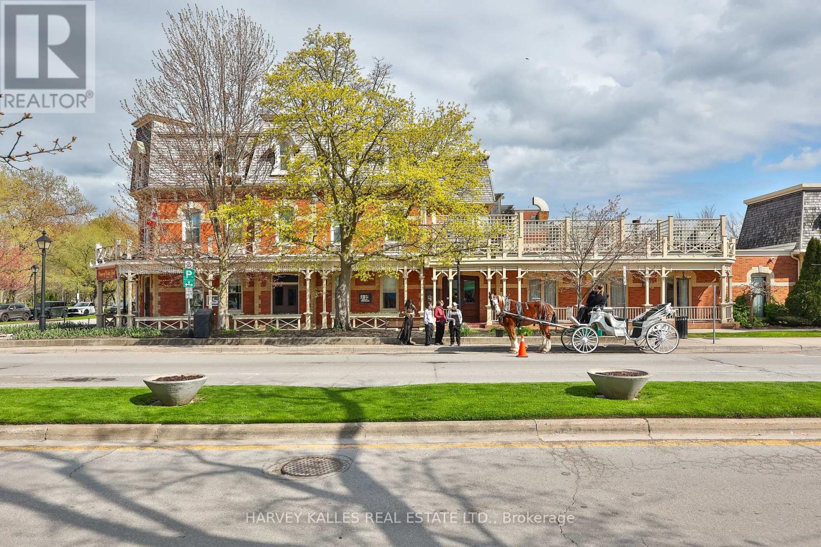 179 Niagara Street Property Photo 45
