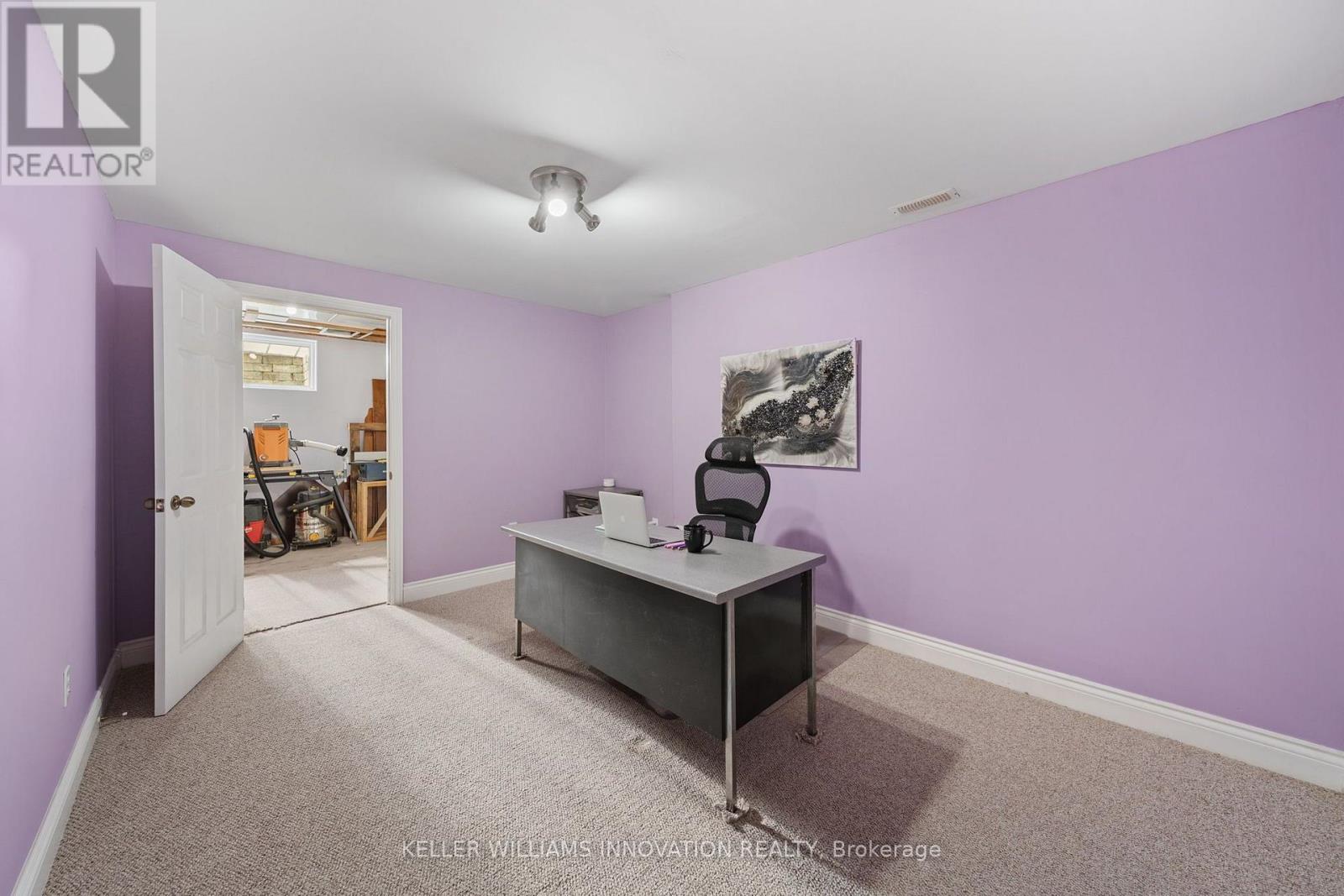 18 Featherstone Avenue Property Photo 34