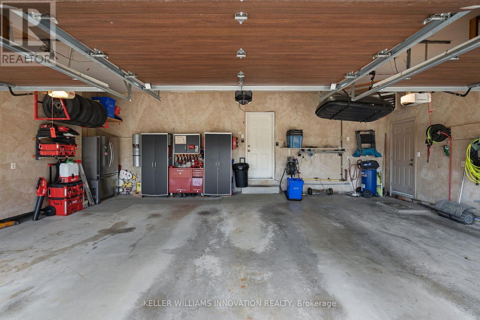 18 Featherstone Avenue Property Photo 46