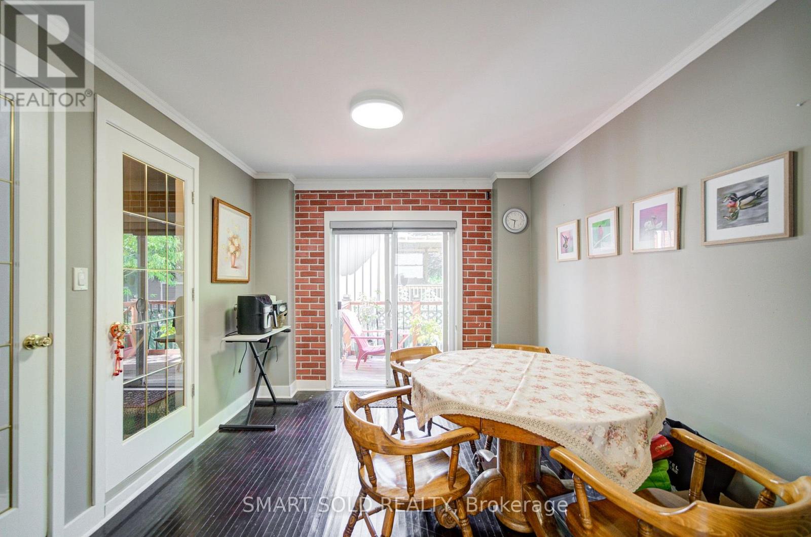 4096 Broughton Avenue Property Photo 10