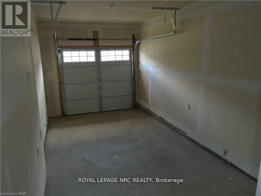 37 Sparkle Drive Property Photo 3