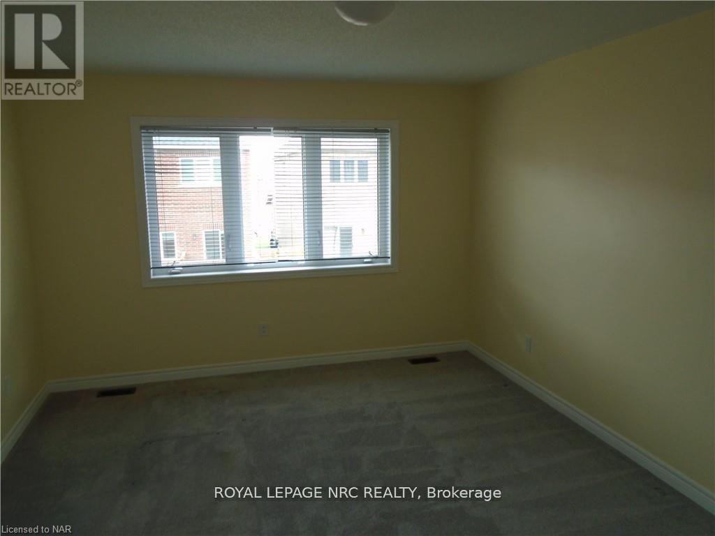 37 Sparkle Drive Property Photo 11