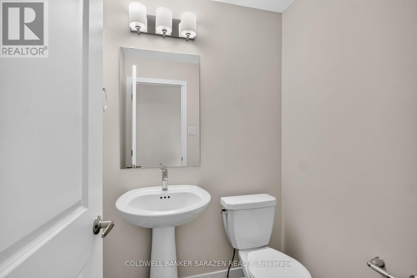 749 Haflinger Row Property Photo 6