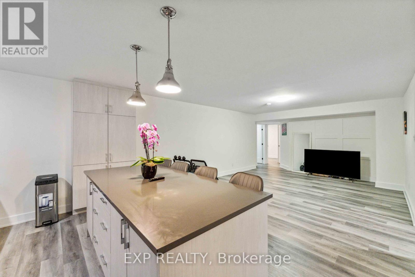 B - 12 Sylvester Street Property Photo 5