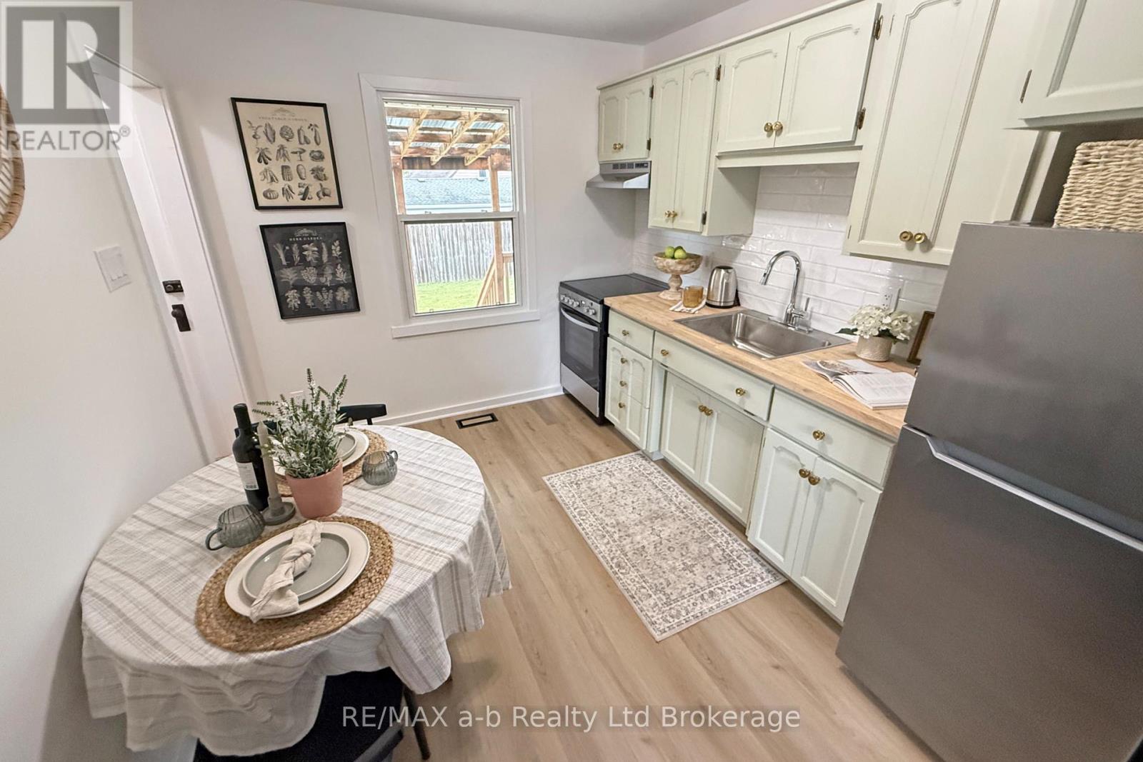 41 Kensington Street Property Photo 17