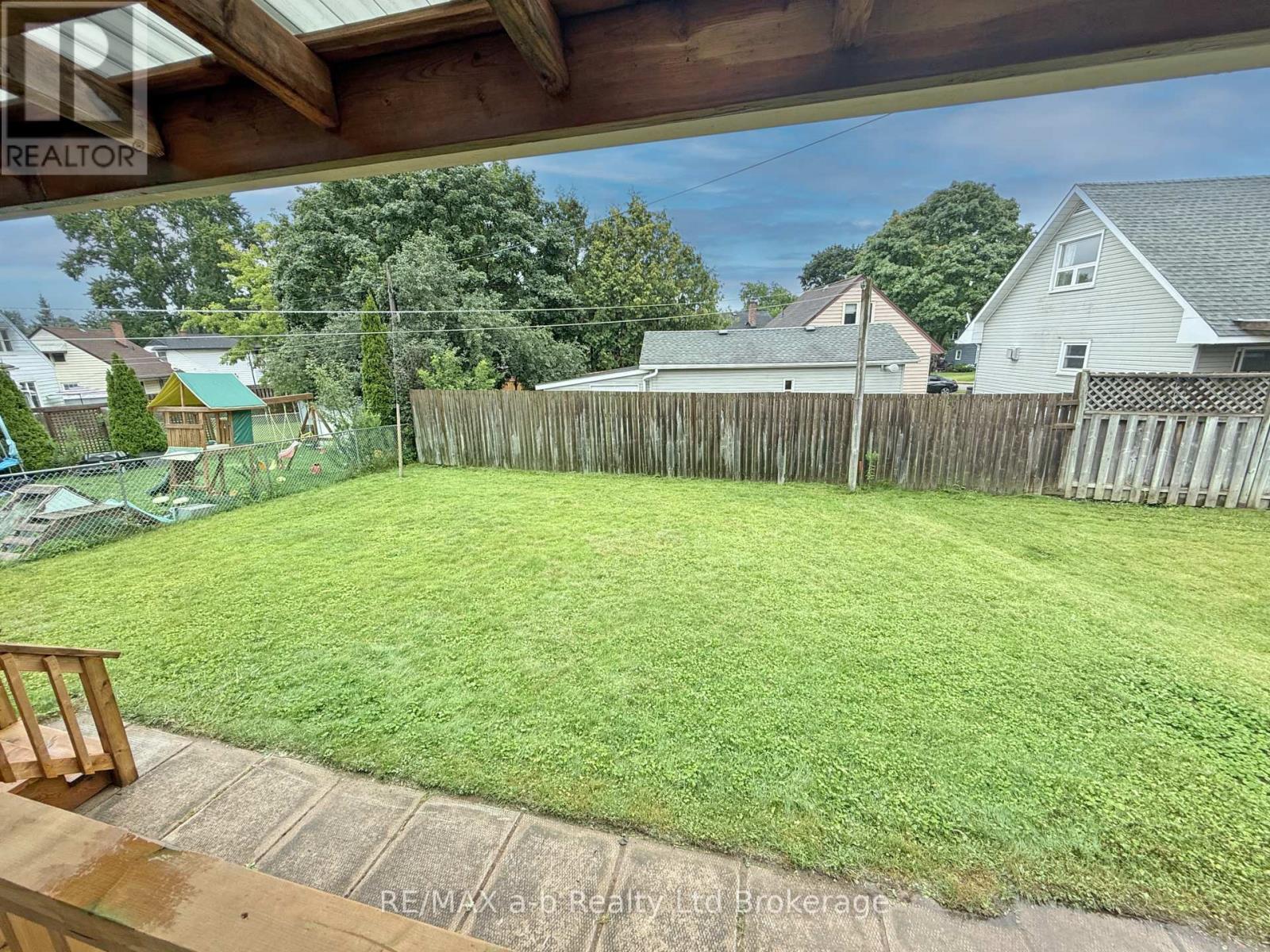 41 Kensington Street Property Photo 36