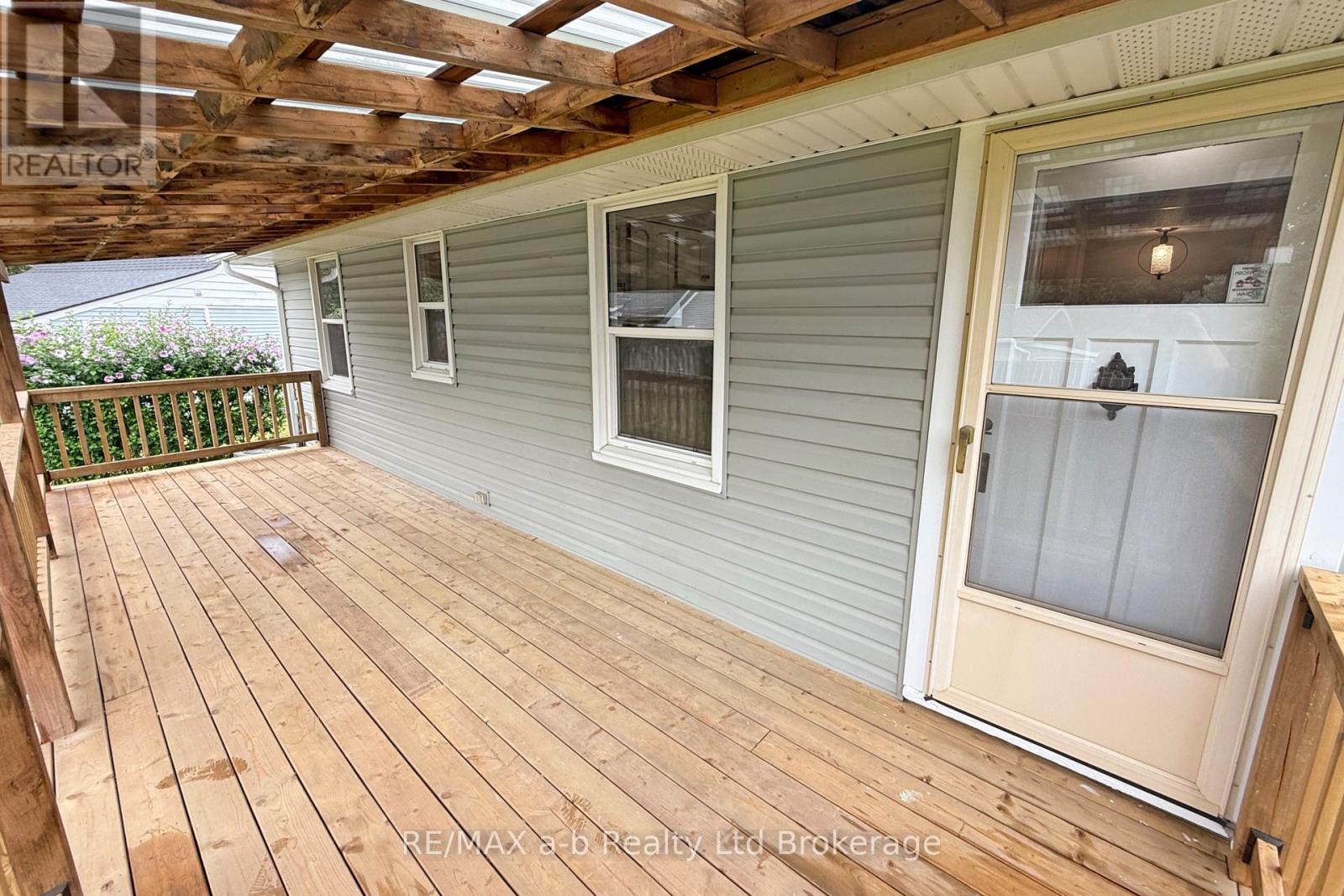 41 Kensington Street Property Photo 40