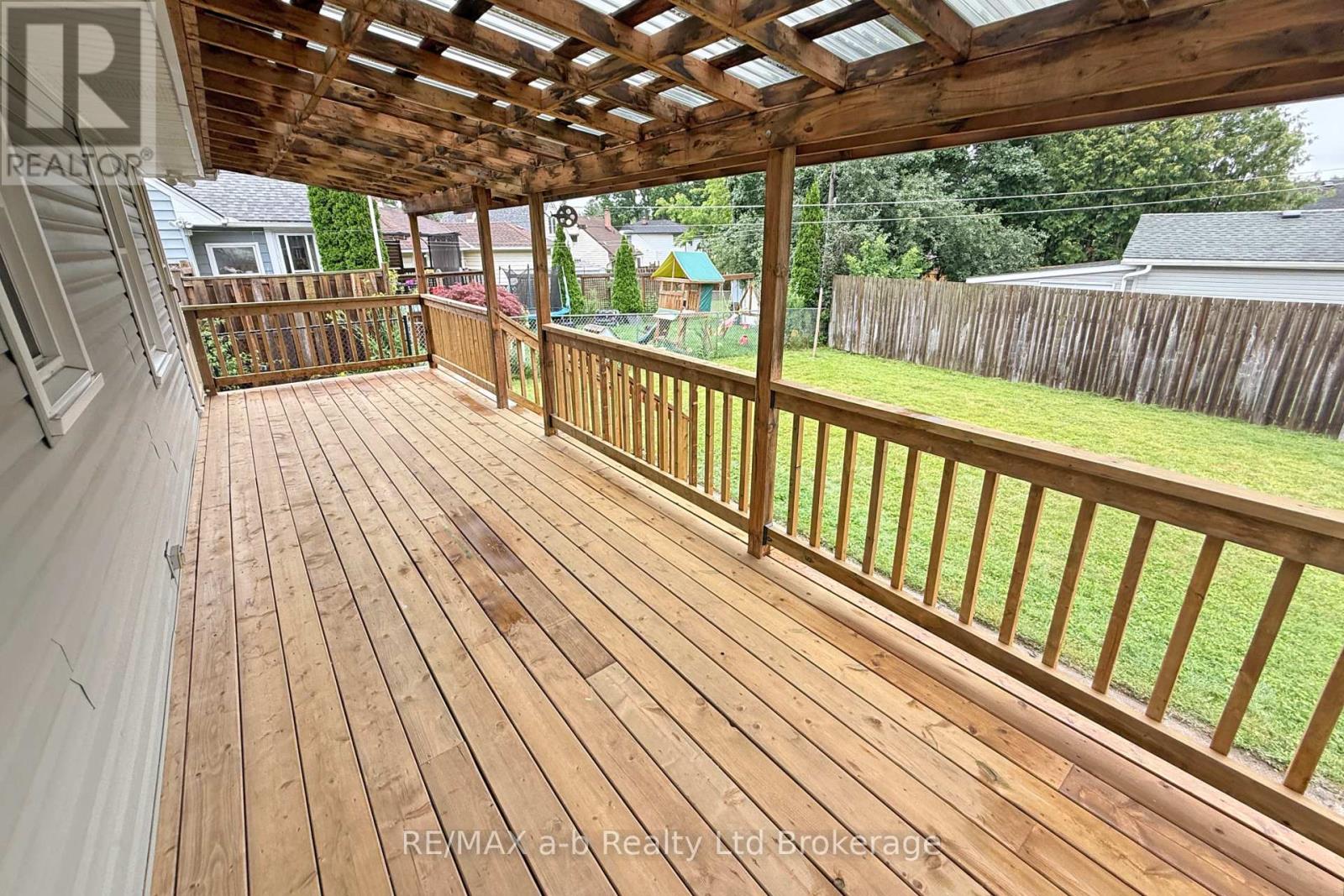 41 Kensington Street Property Photo 43
