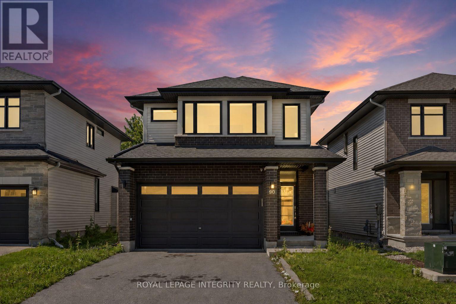 90 PALFREY WAY Property Photo 1