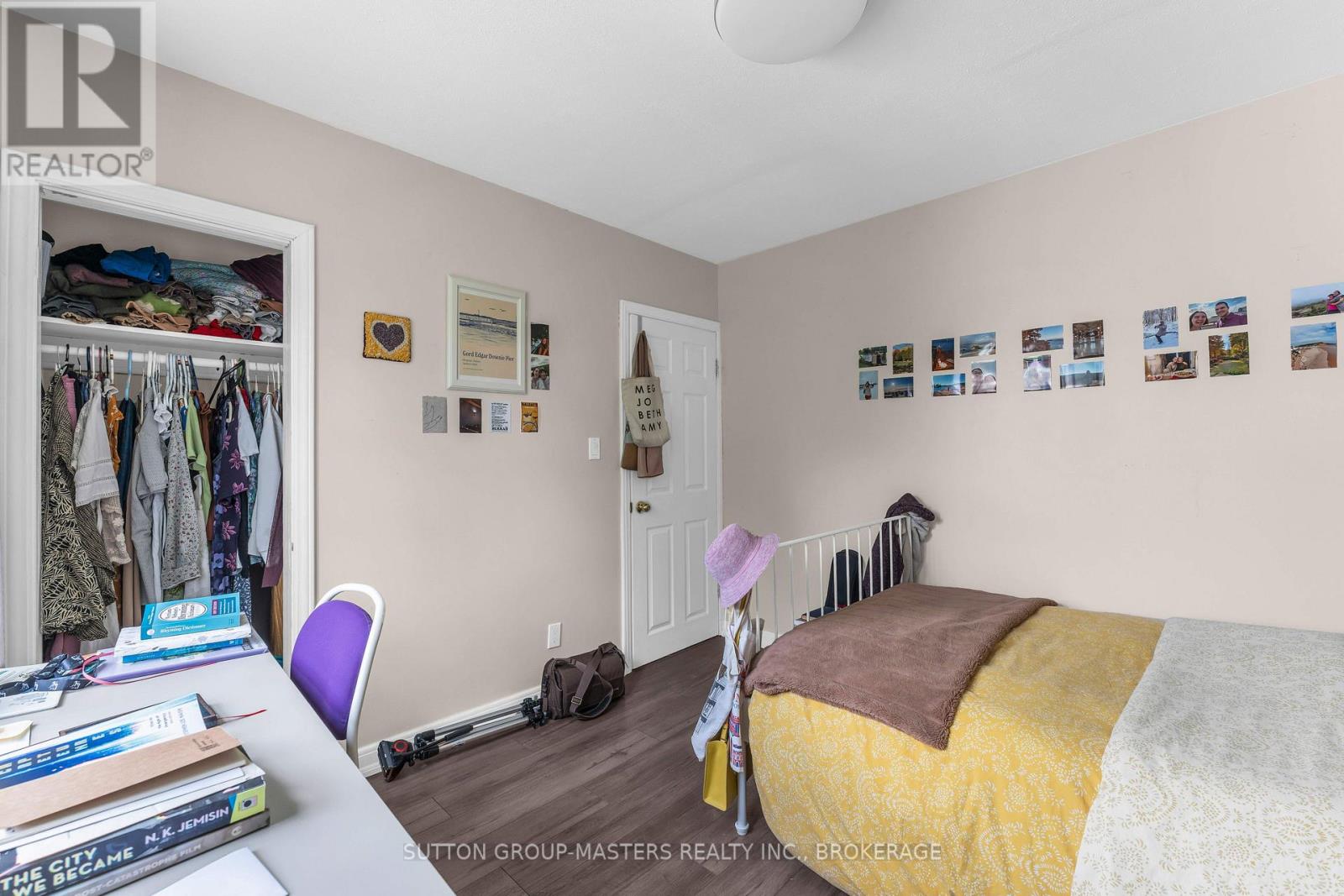 22 Westdale Avenue W Property Photo 19