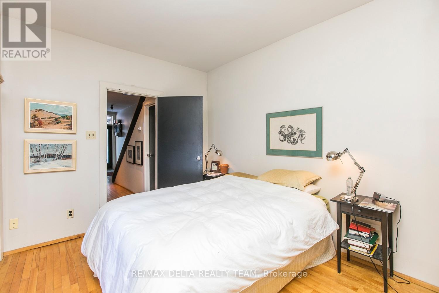 27 Perkins Street Property Photo 21