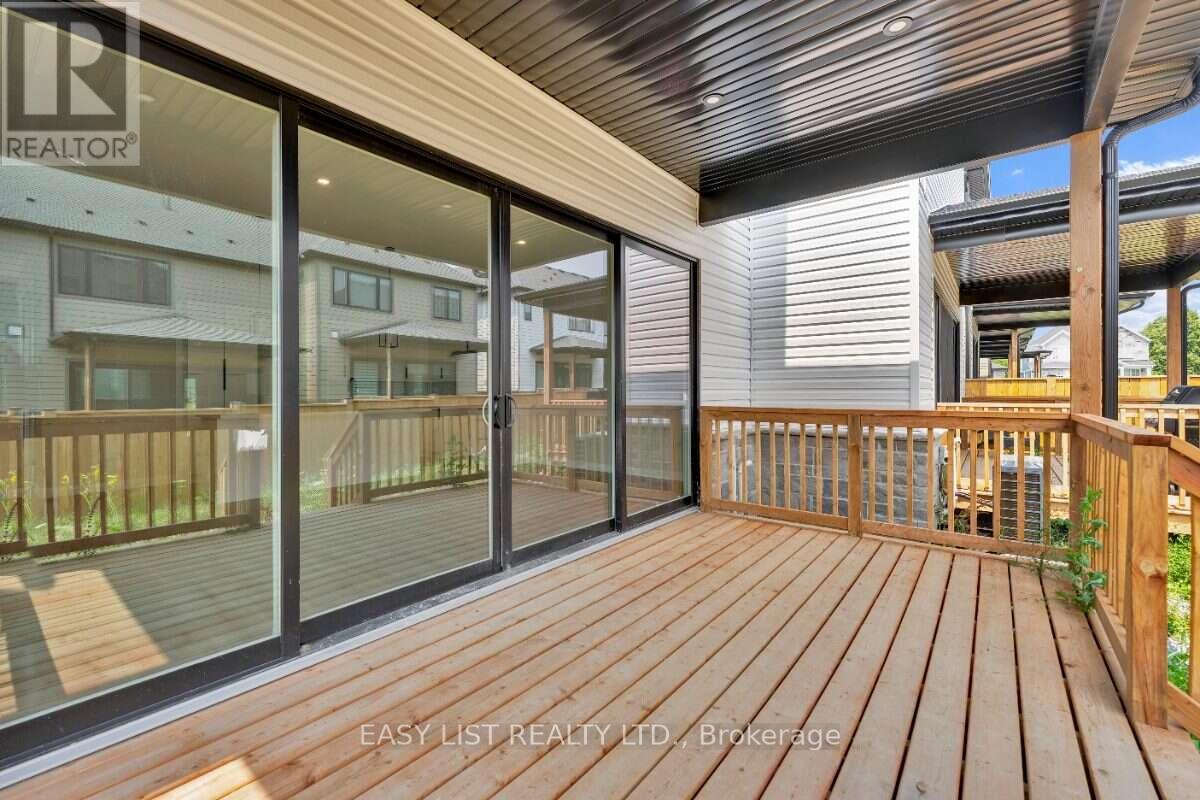 115 Ivy Crescent Property Photo 7