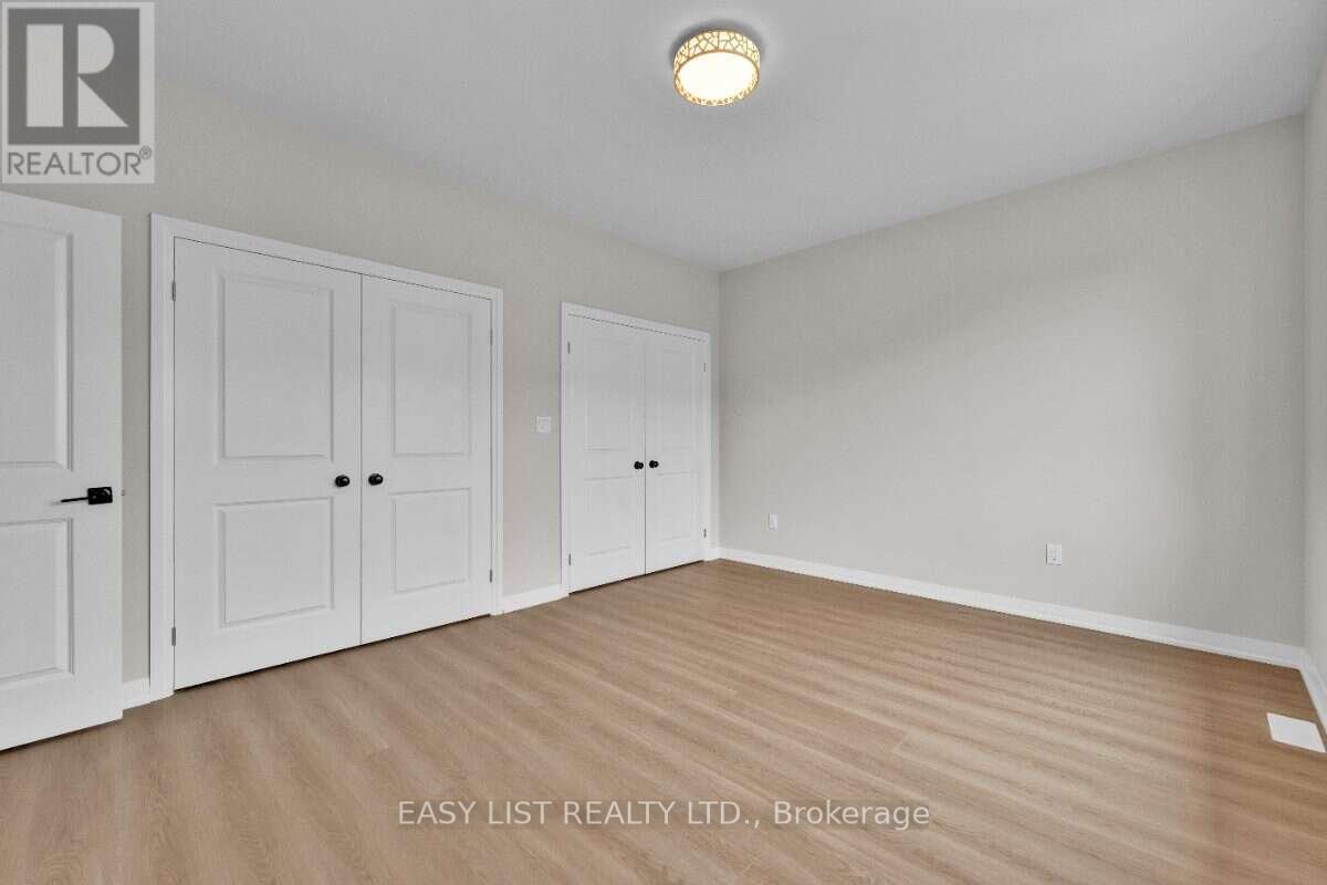 115 Ivy Crescent Property Photo 13