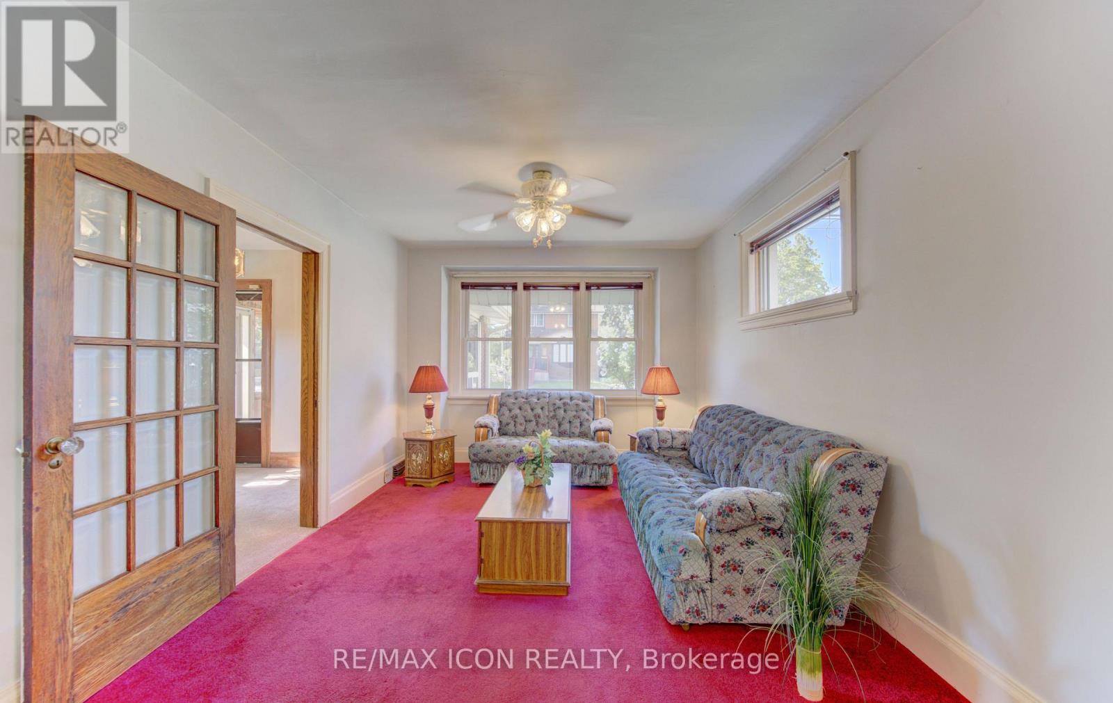 224 Weber Street E Property Photo 14