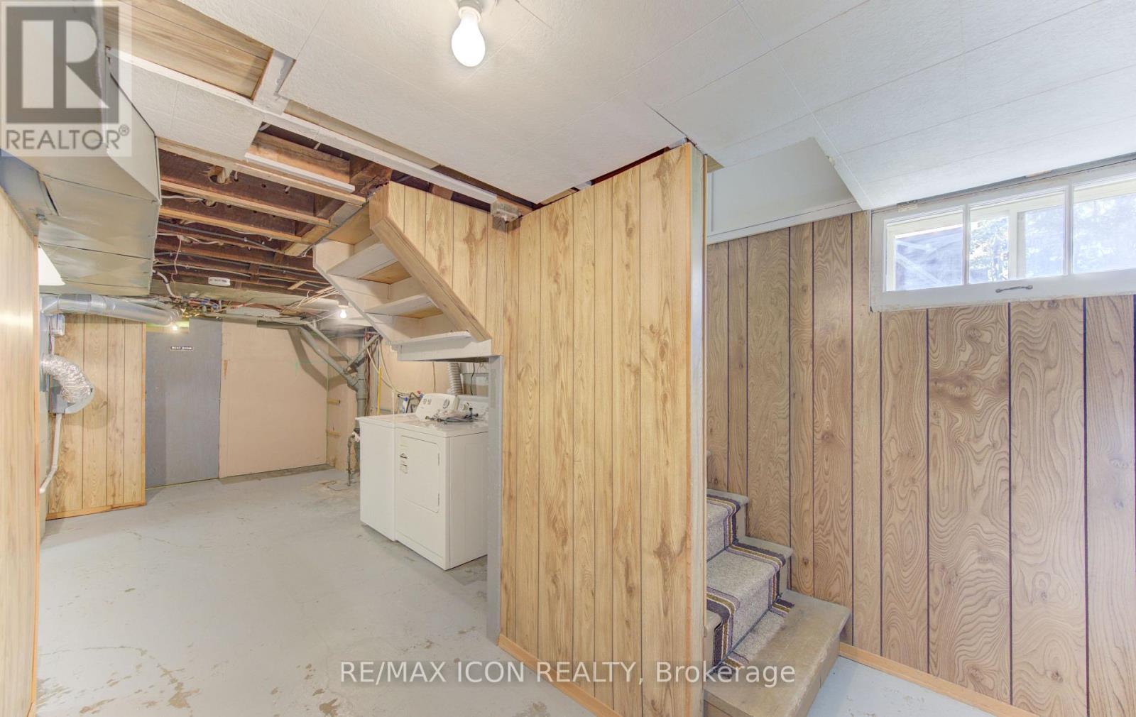224 Weber Street E Property Photo 42