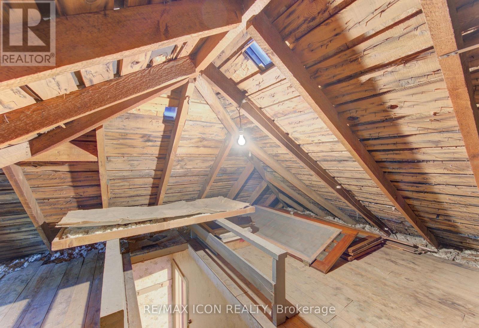 224 Weber Street E Property Photo 46