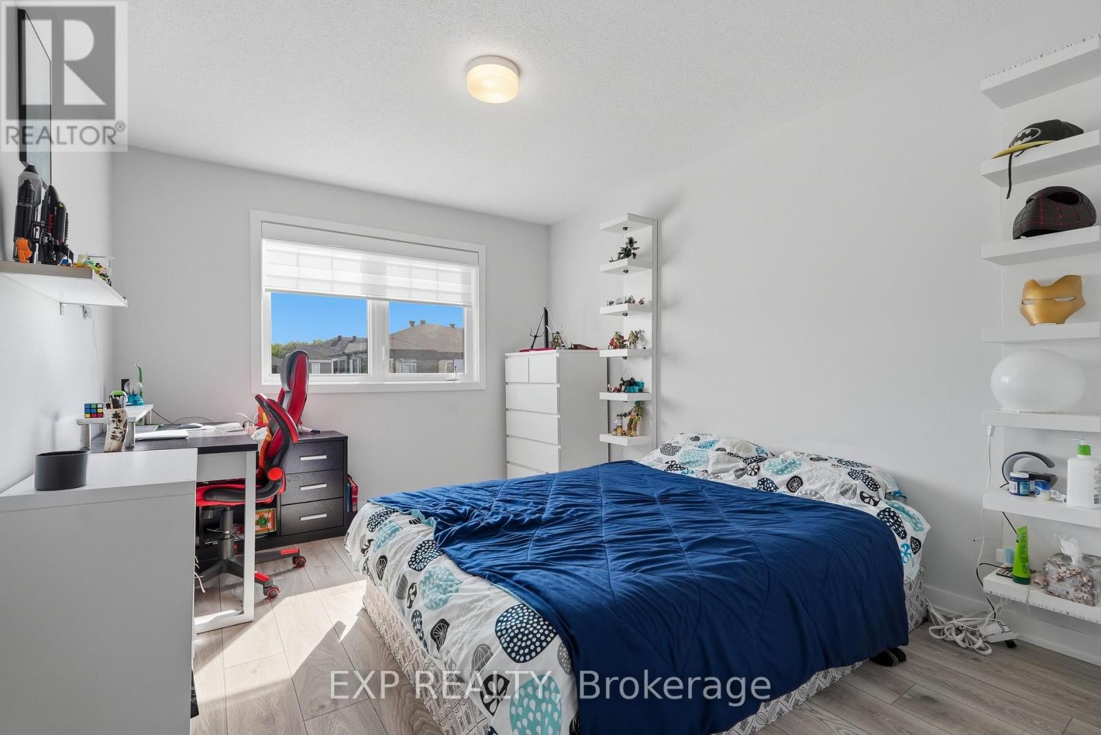 256 Billrian Crescent Property Photo 28