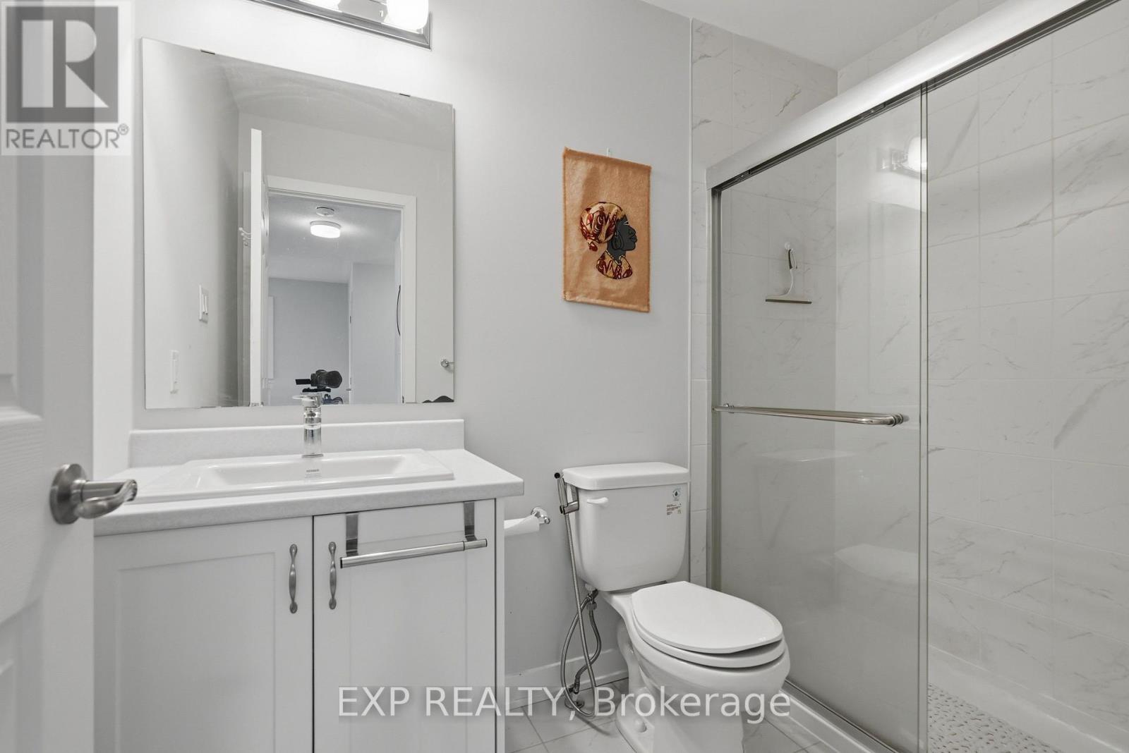 256 Billrian Crescent Property Photo 32