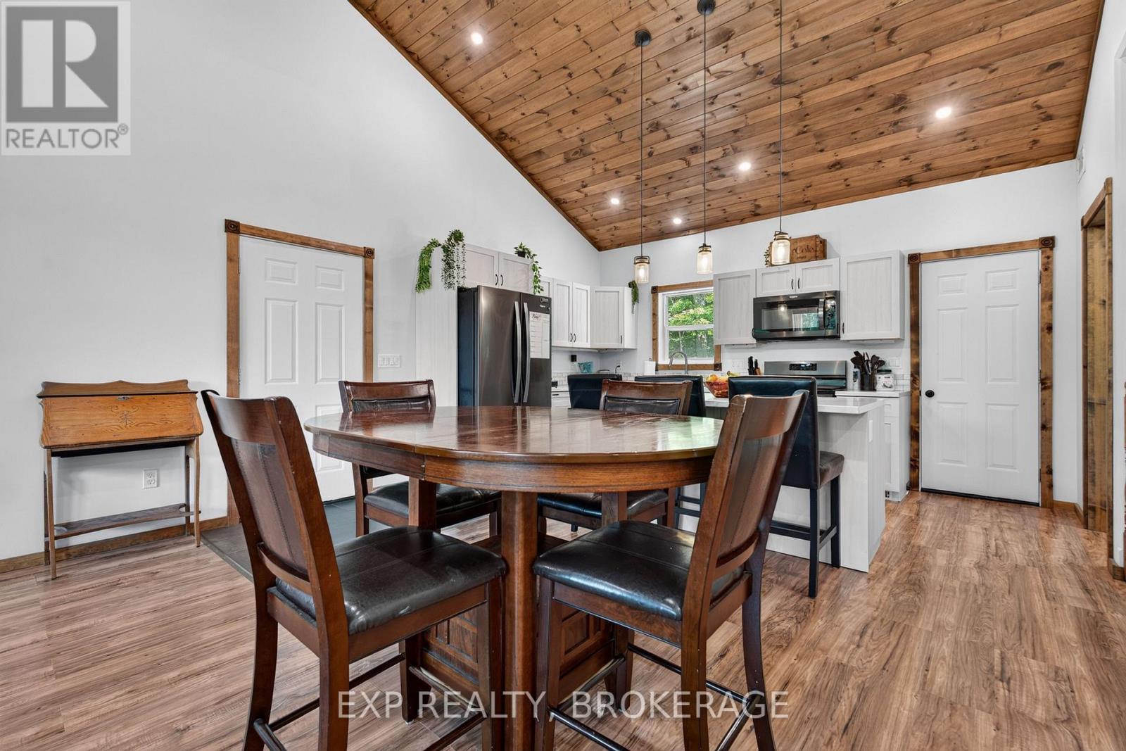 1020 Hill Road Property Photo 14
