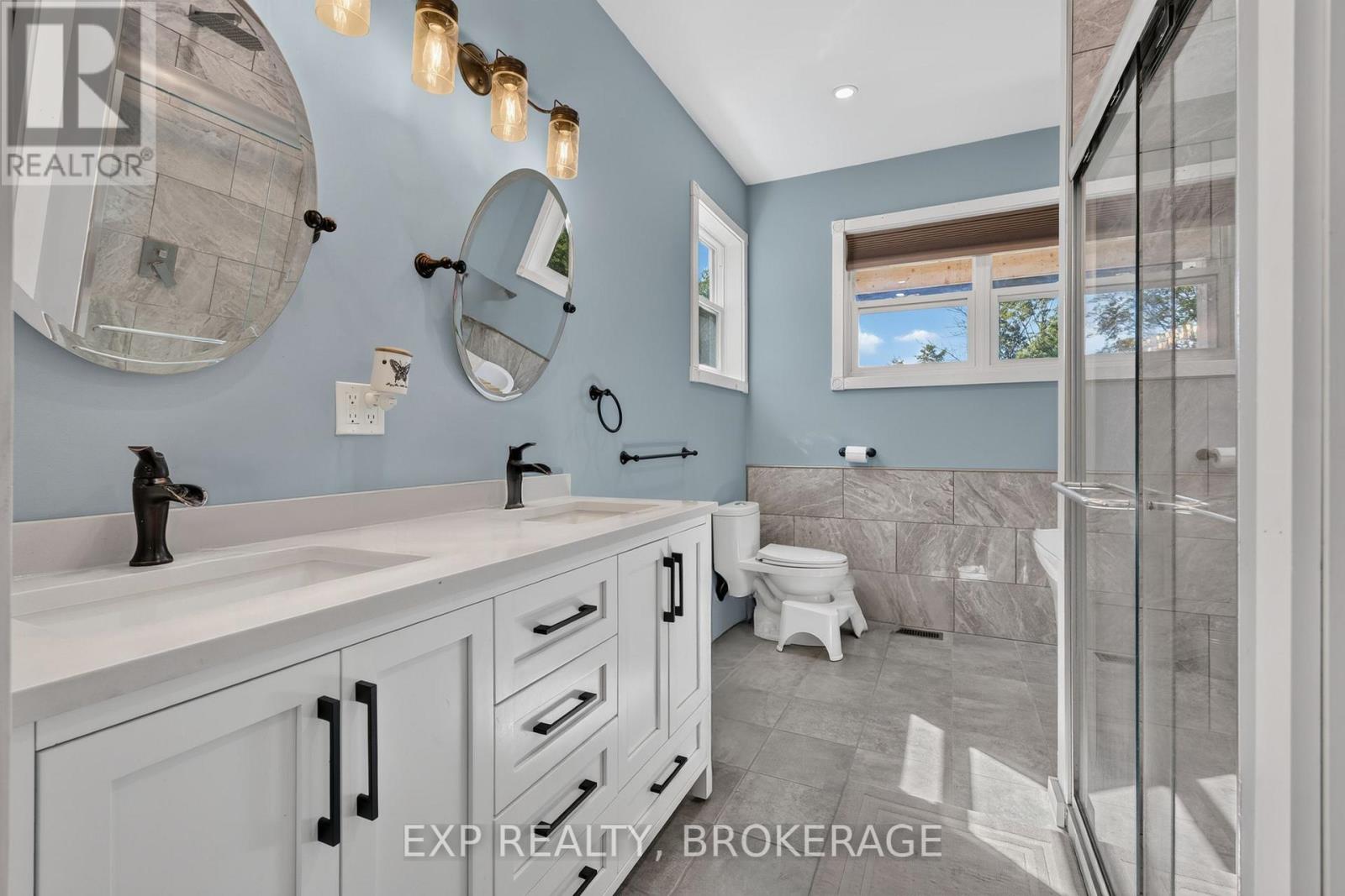 1020 Hill Road Property Photo 27