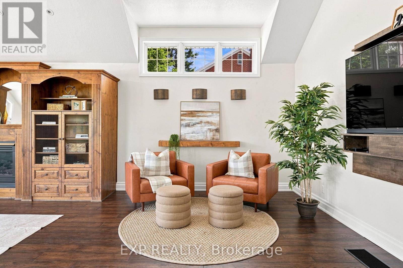 290 Bridgeport Road E Property Photo 15