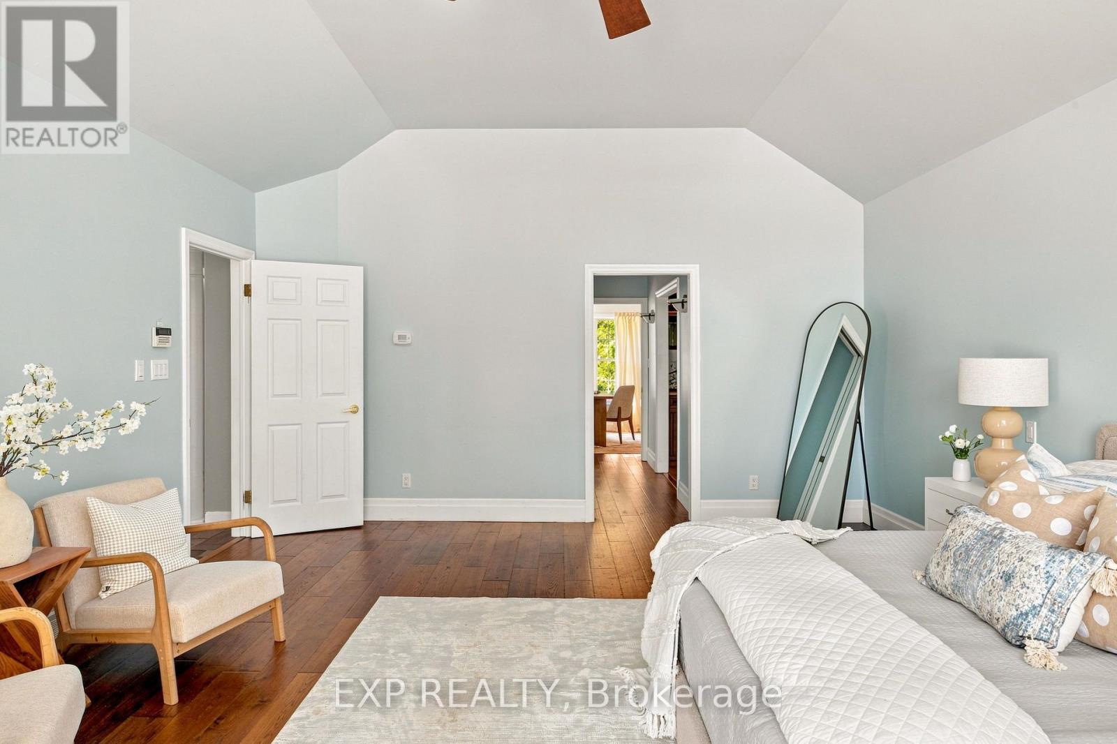 290 Bridgeport Road E Property Photo 22