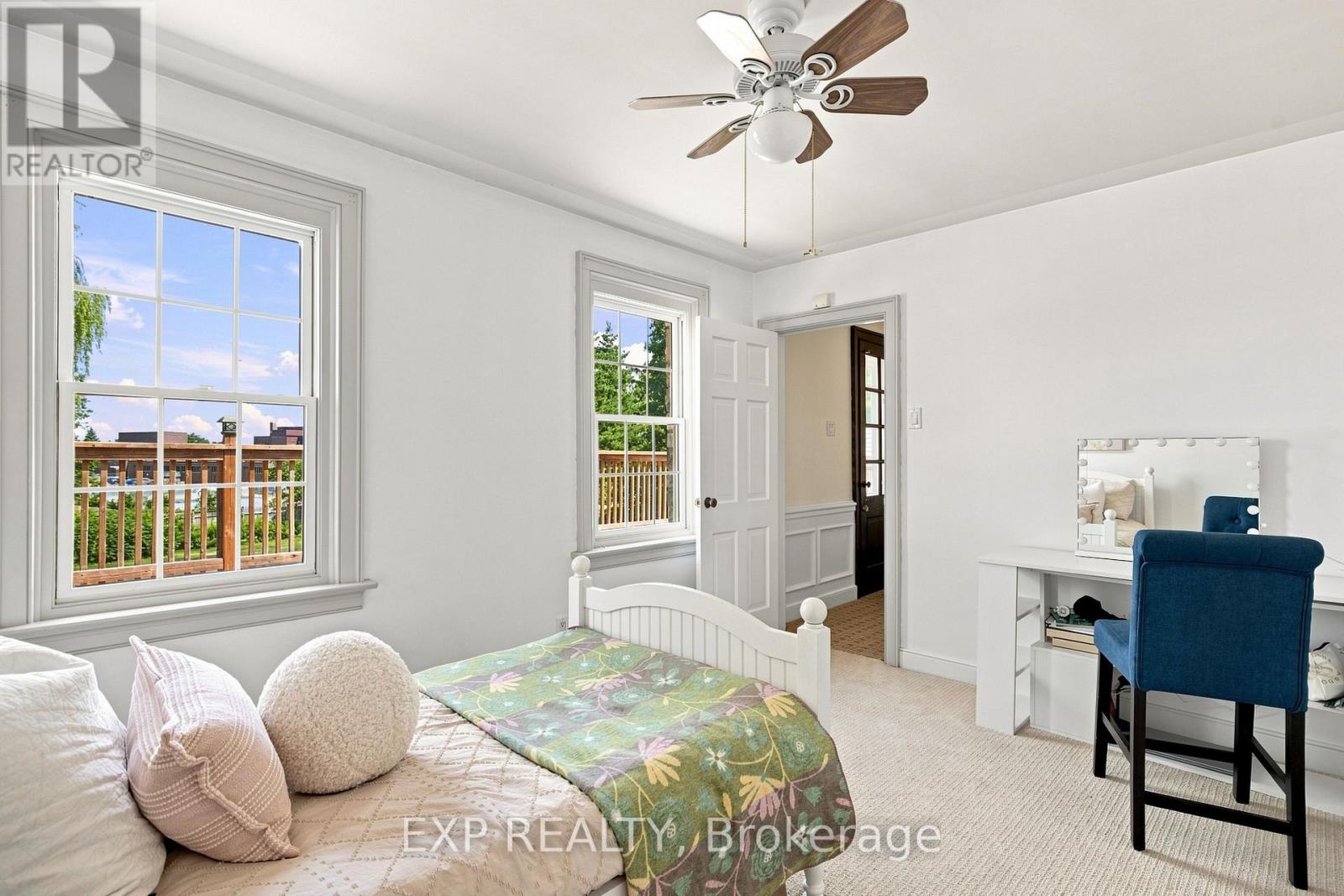 290 Bridgeport Road E Property Photo 27