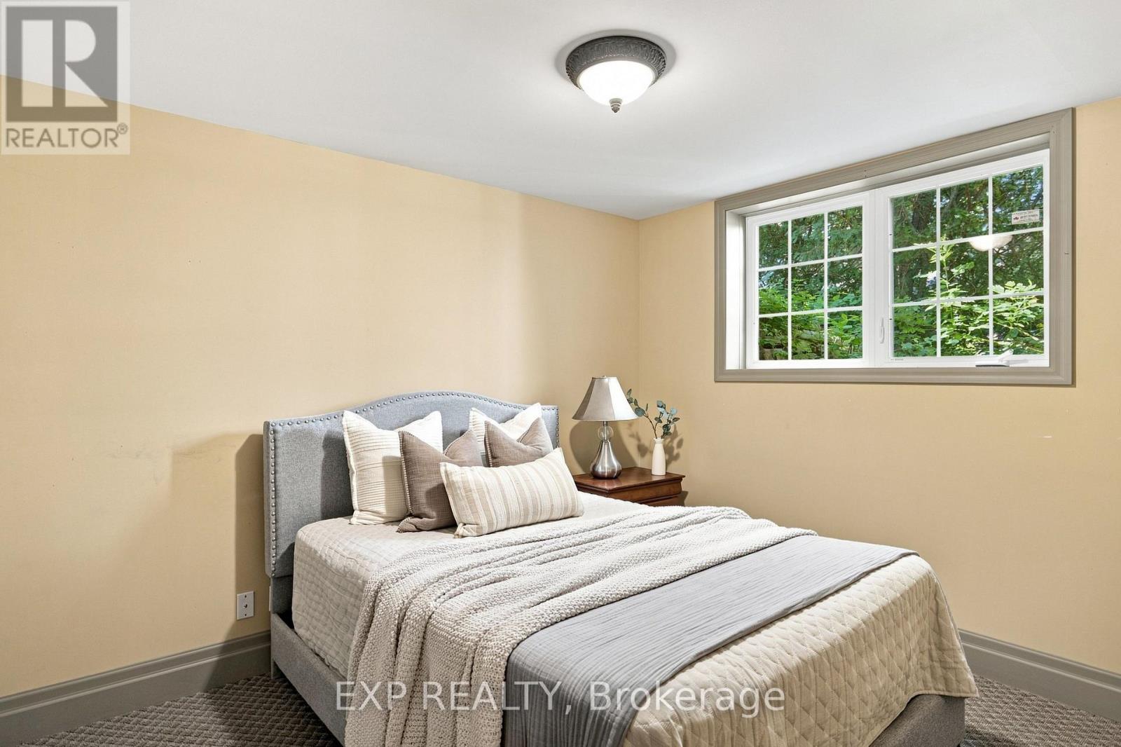 290 Bridgeport Road E Property Photo 39
