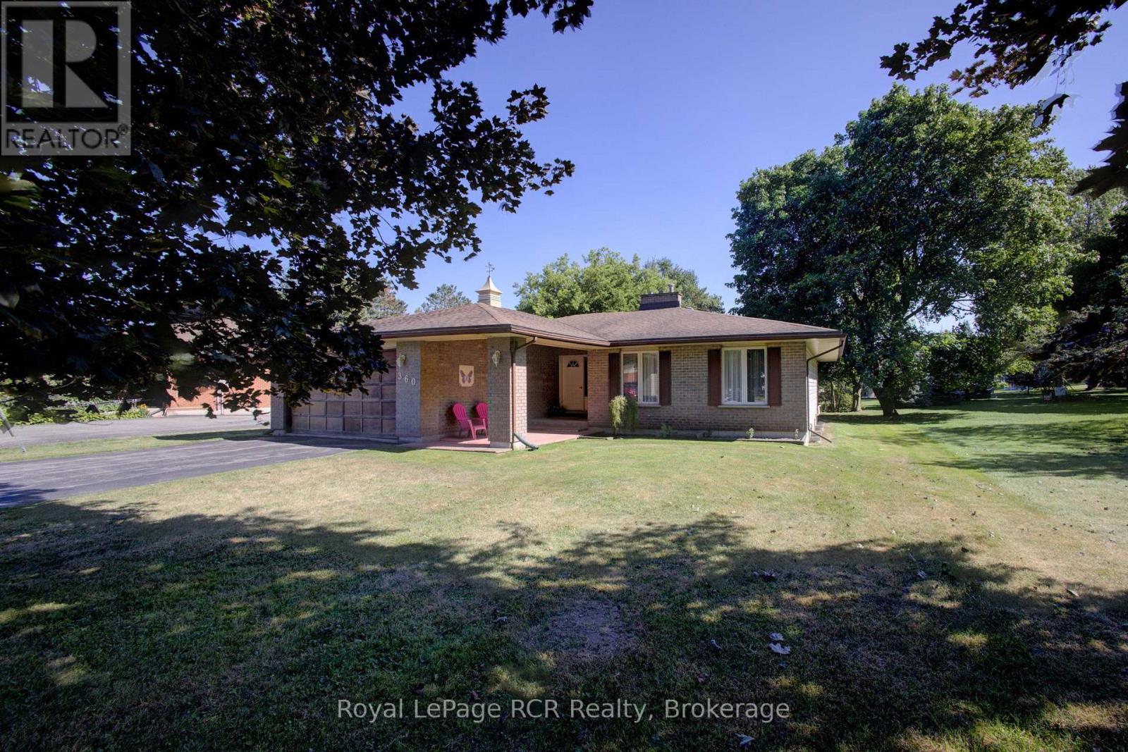360 MAIN STREET W Property Photo 1