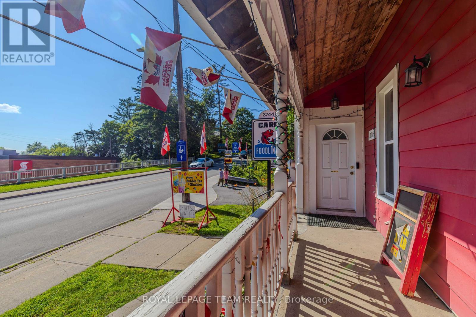 3744 Carp Road Property Photo 6