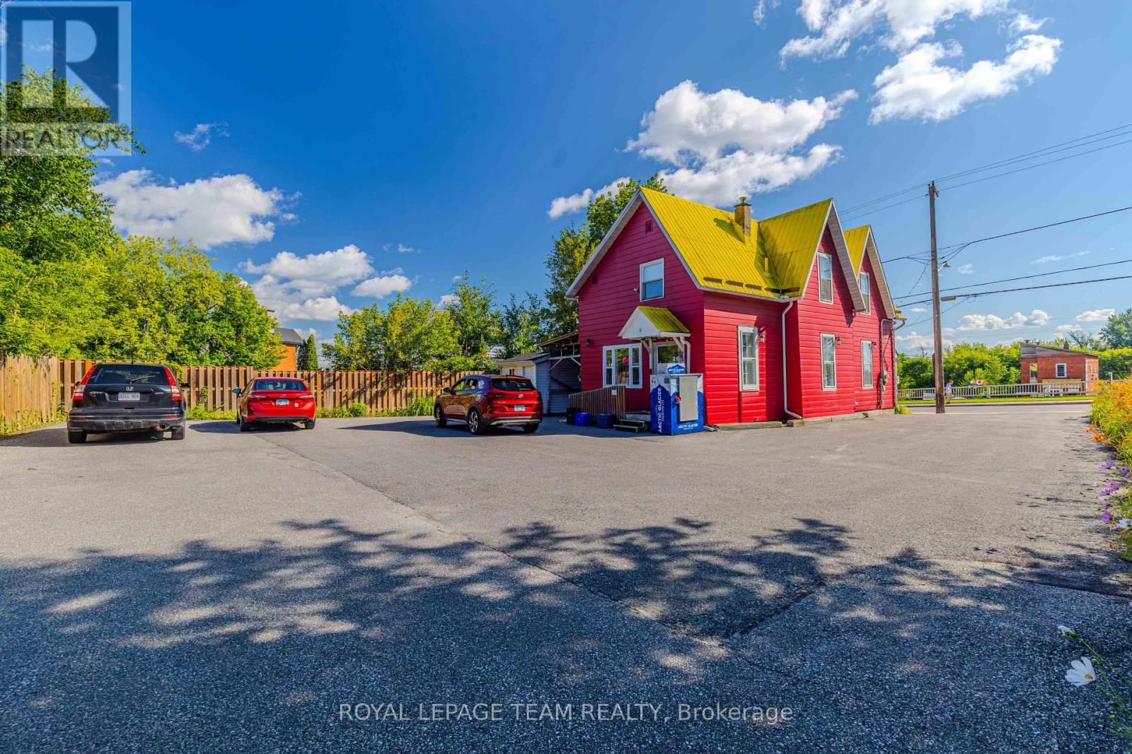 3744 Carp Road Property Photo 12