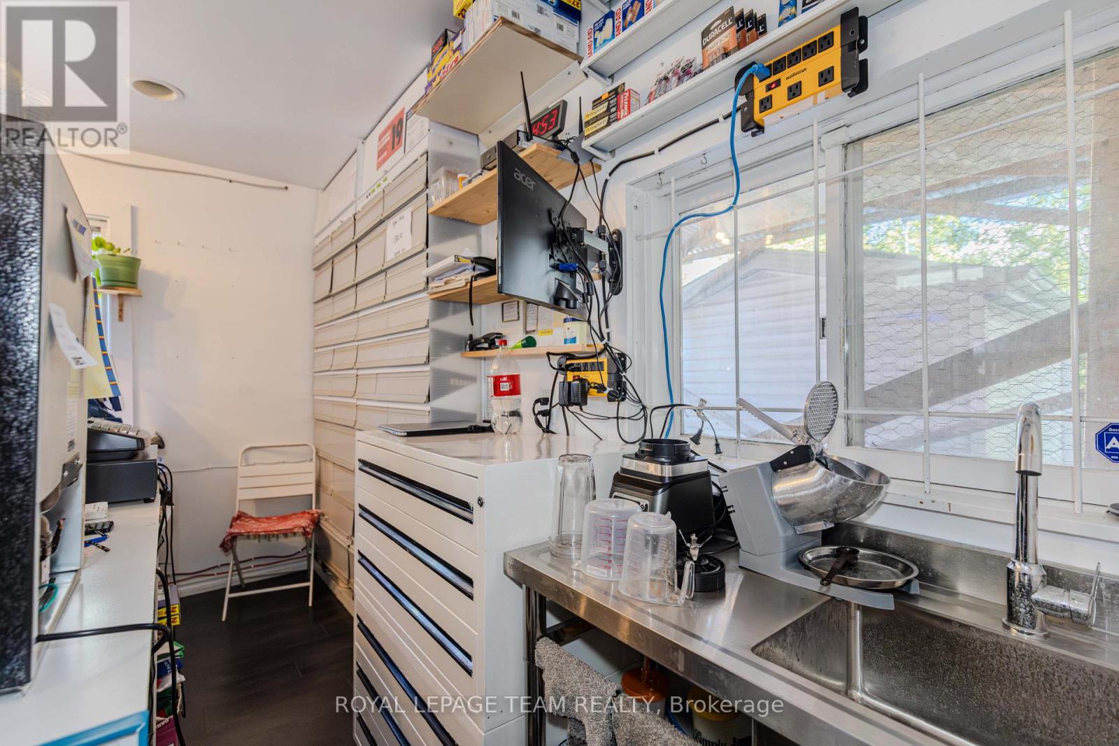 3744 Carp Road Property Photo 20