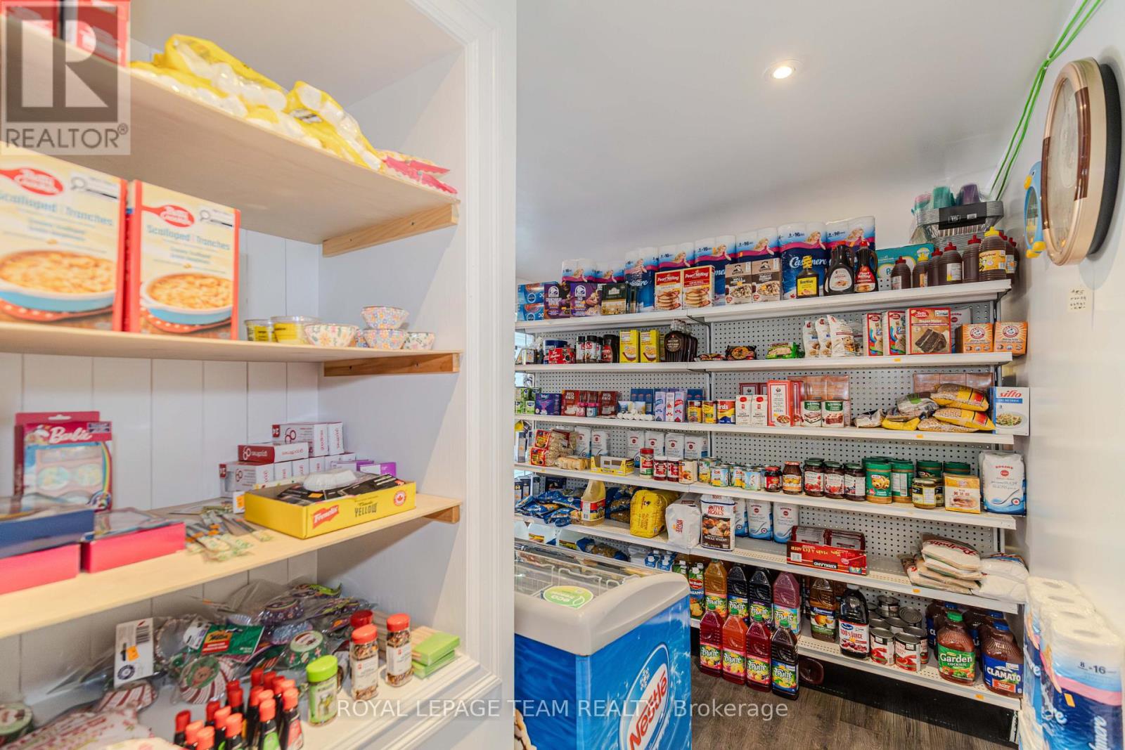 3744 Carp Road Property Photo 25