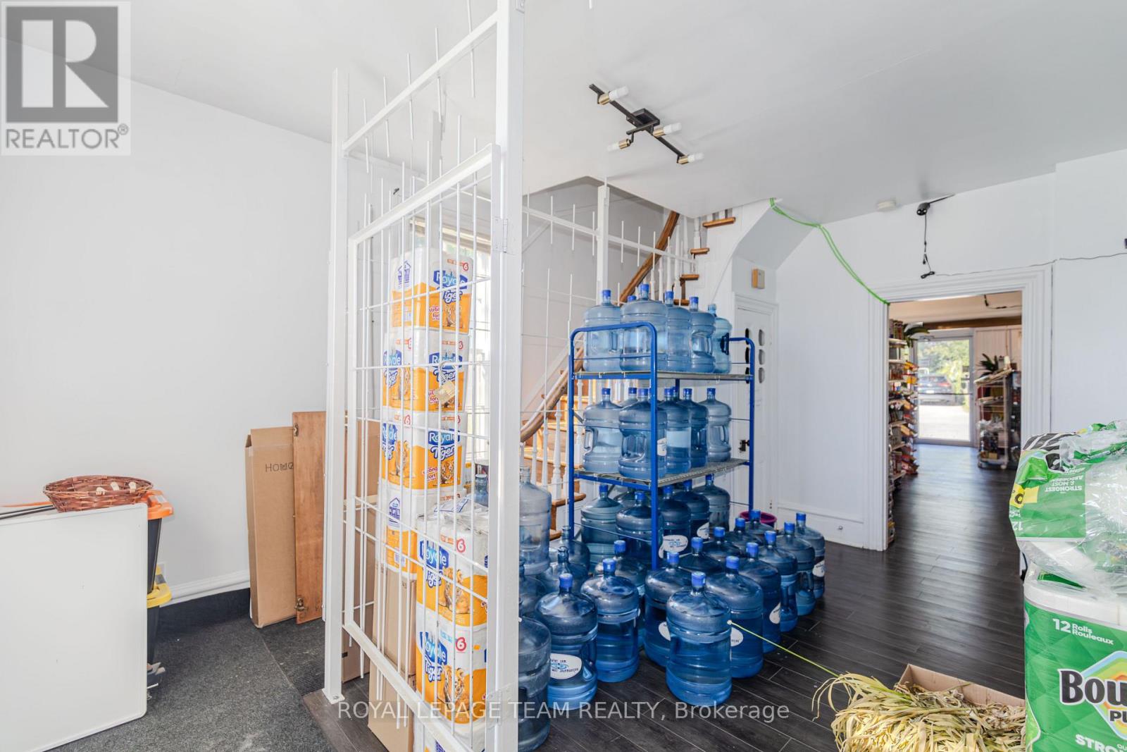 3744 Carp Road Property Photo 34
