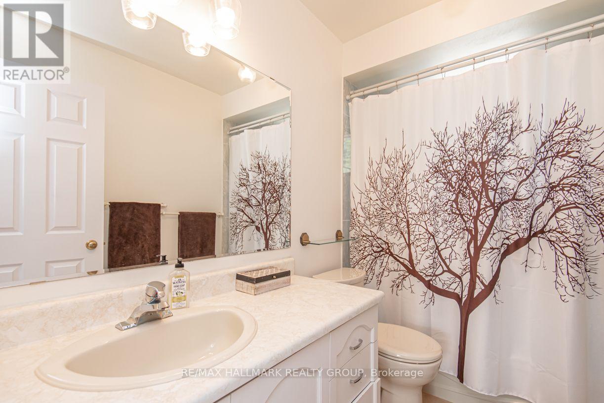 18 Hesse Crescent Property Photo 17