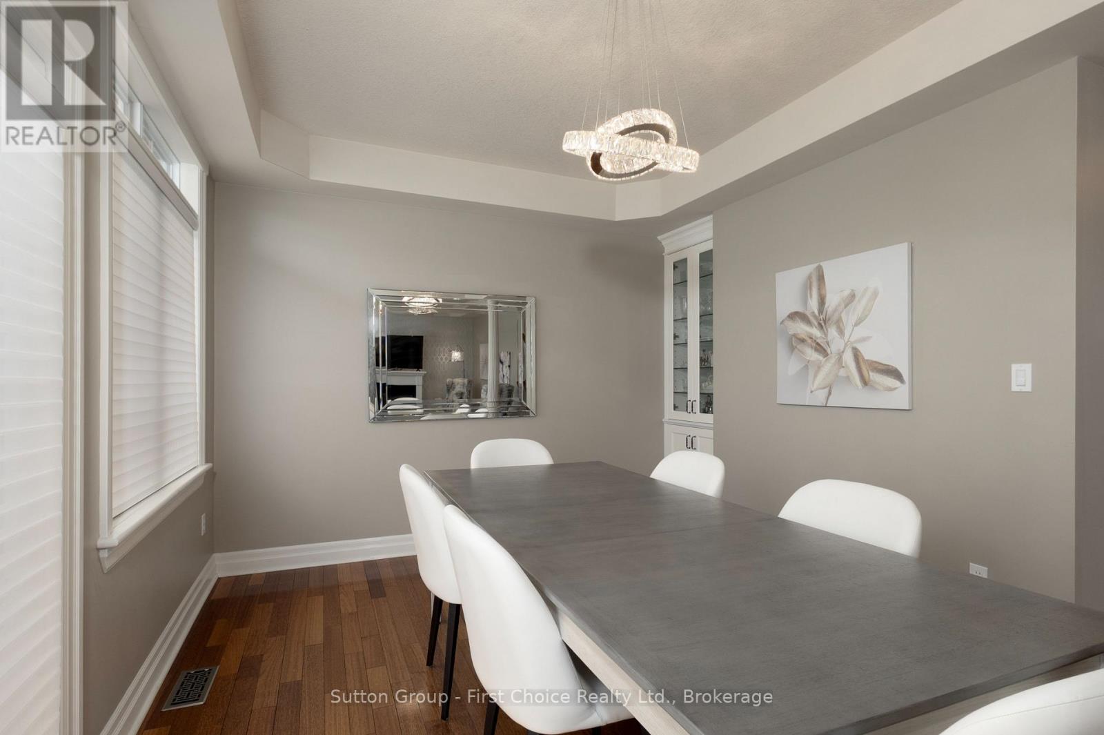 123 Long Drive Property Photo 20