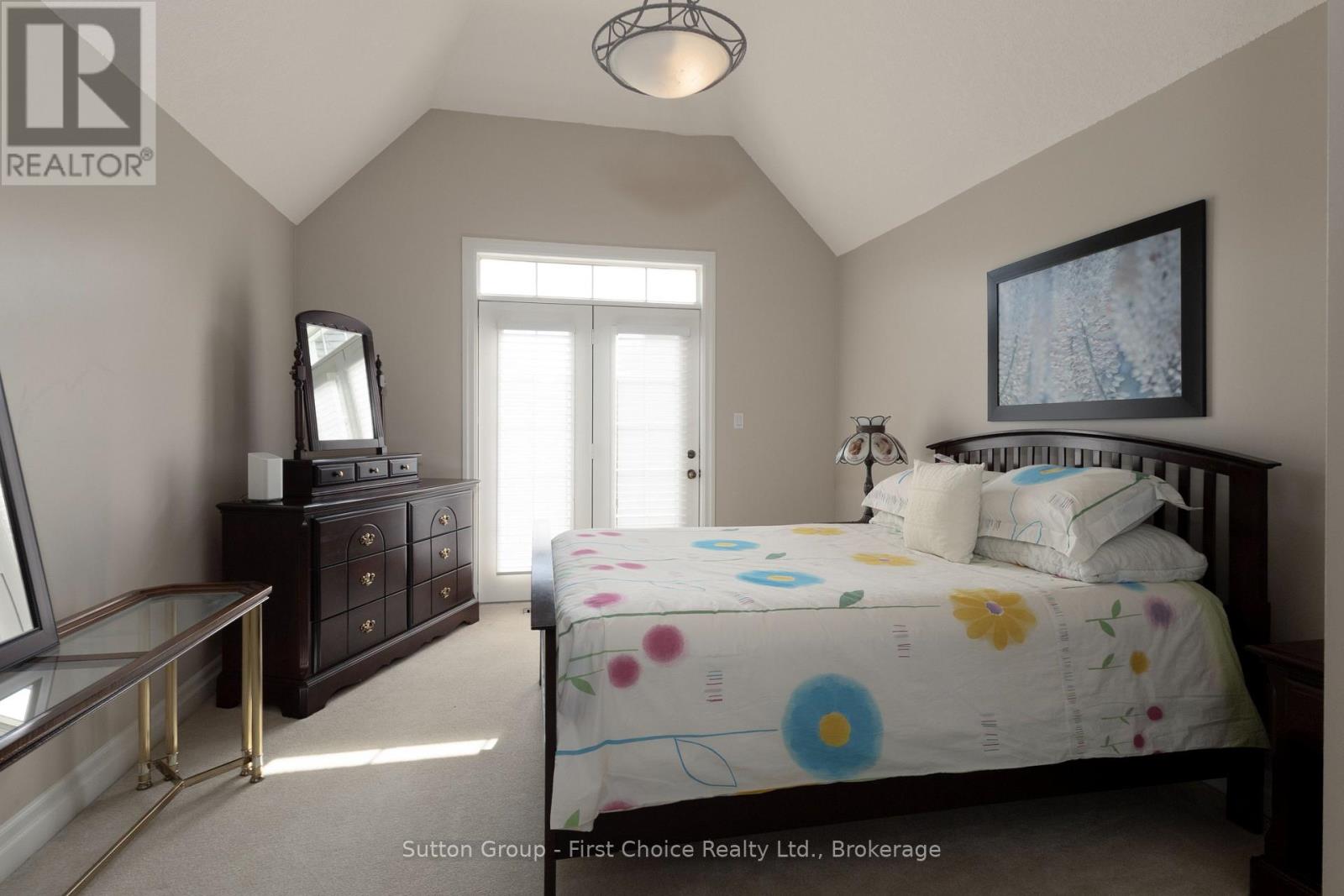 123 Long Drive Property Photo 33