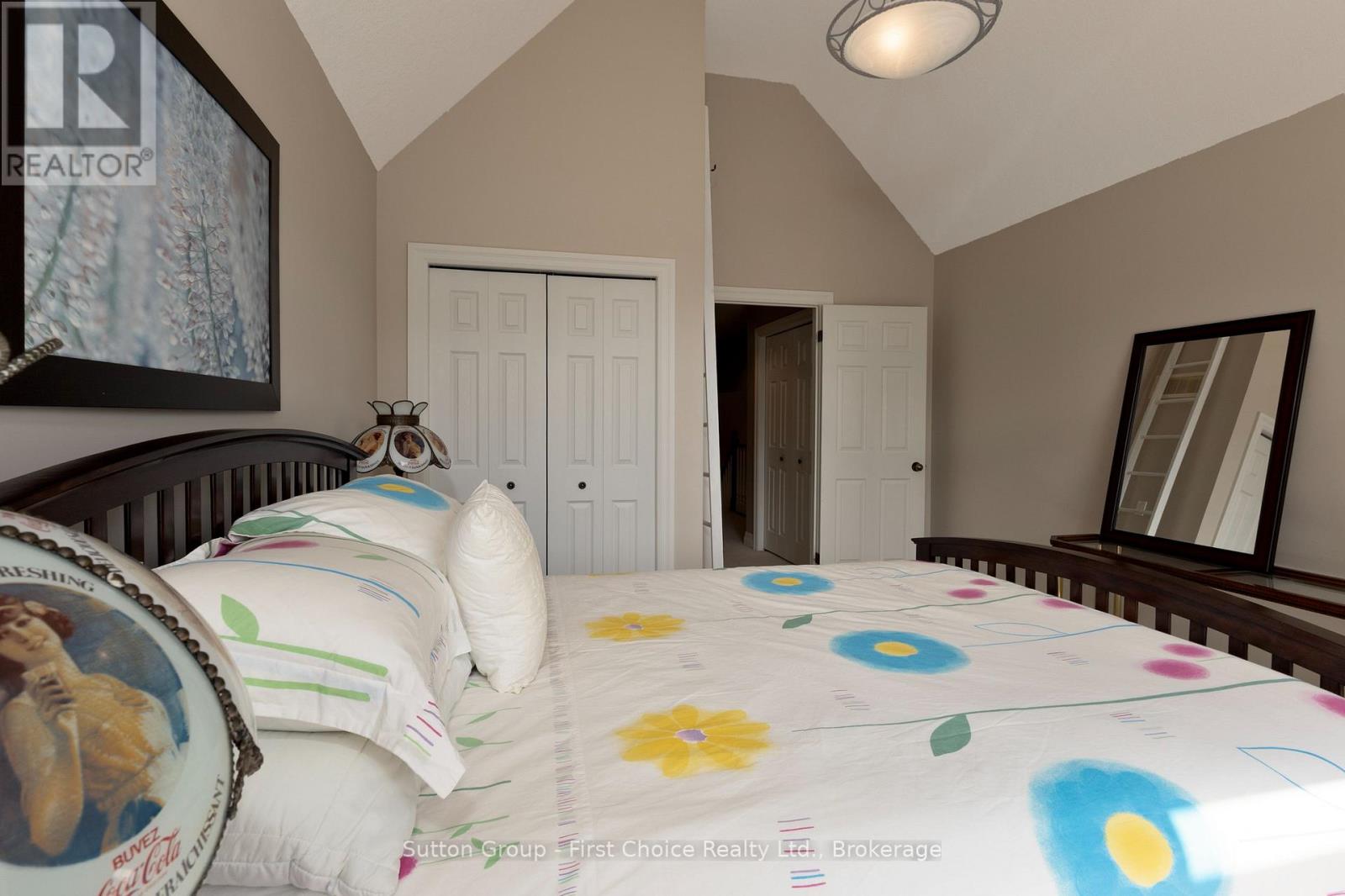 123 Long Drive Property Photo 35