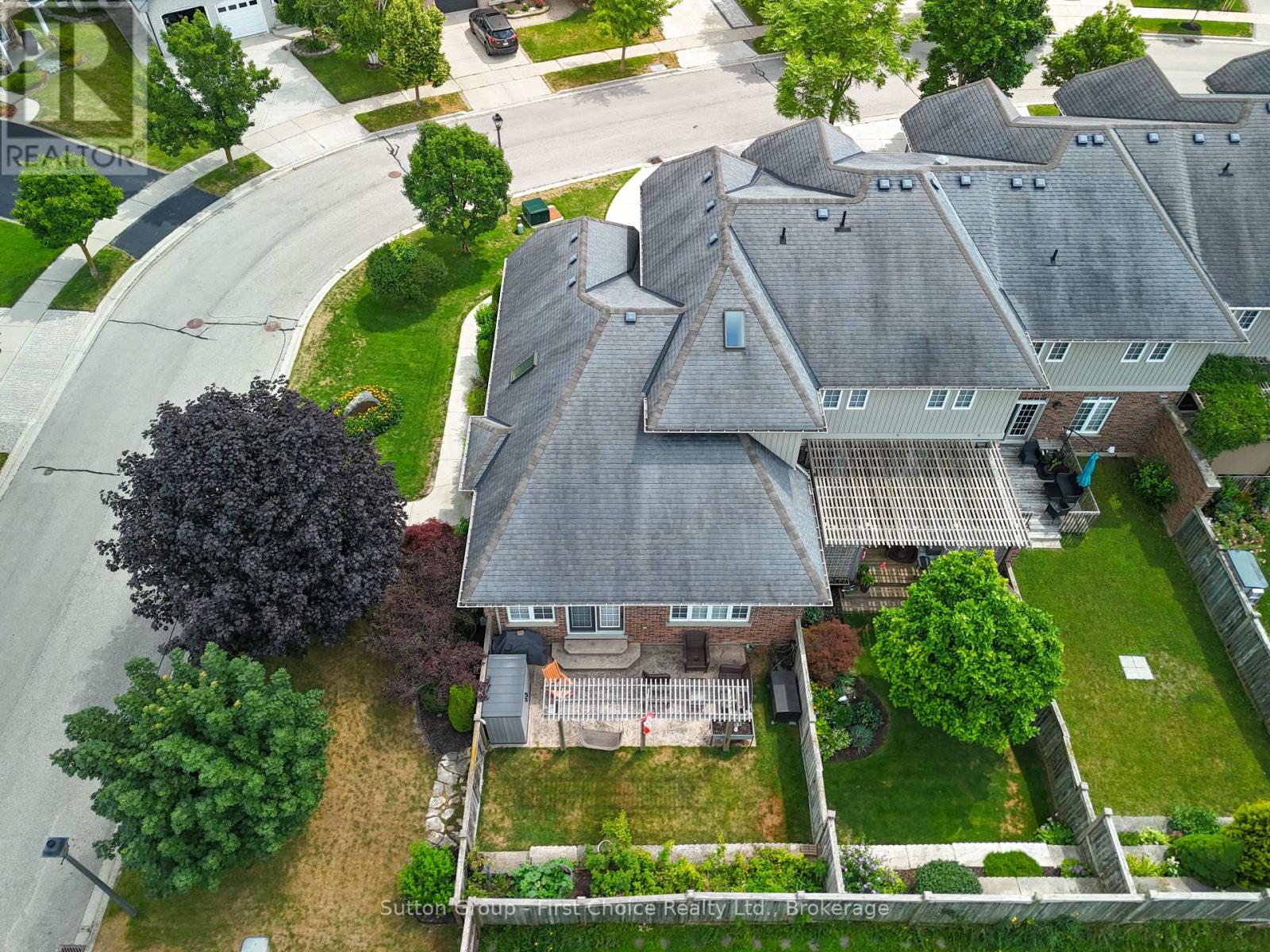 123 Long Drive Property Photo 43